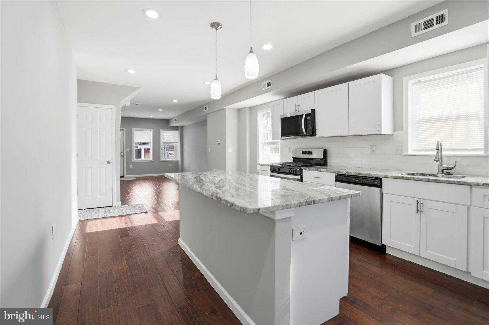 WAVERLY - Residential