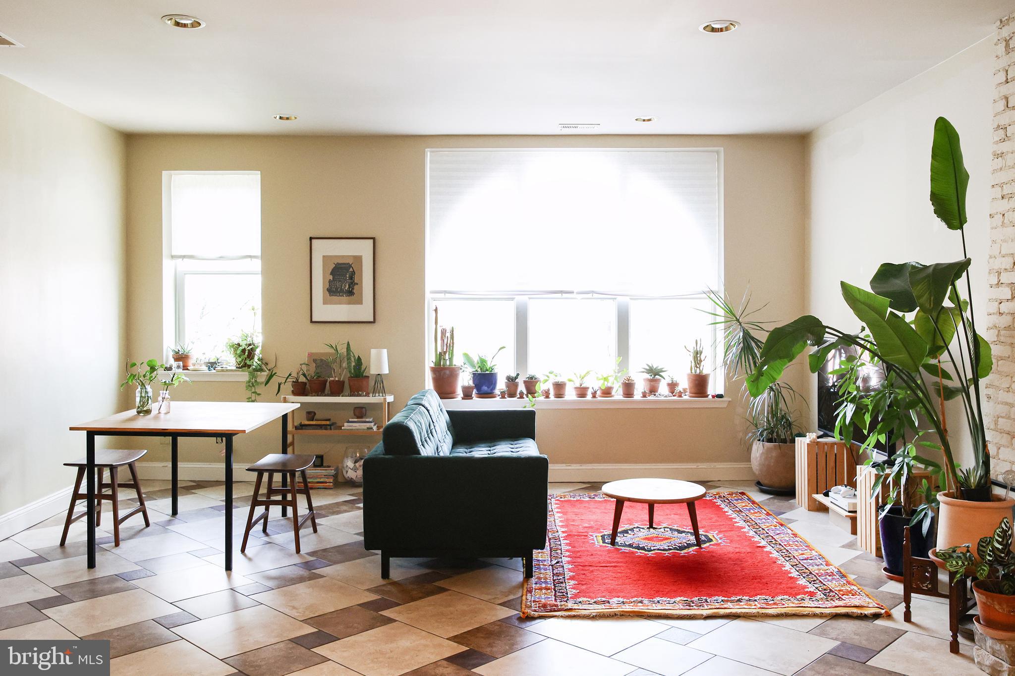 RESERVOIR HILL - Residential Lease