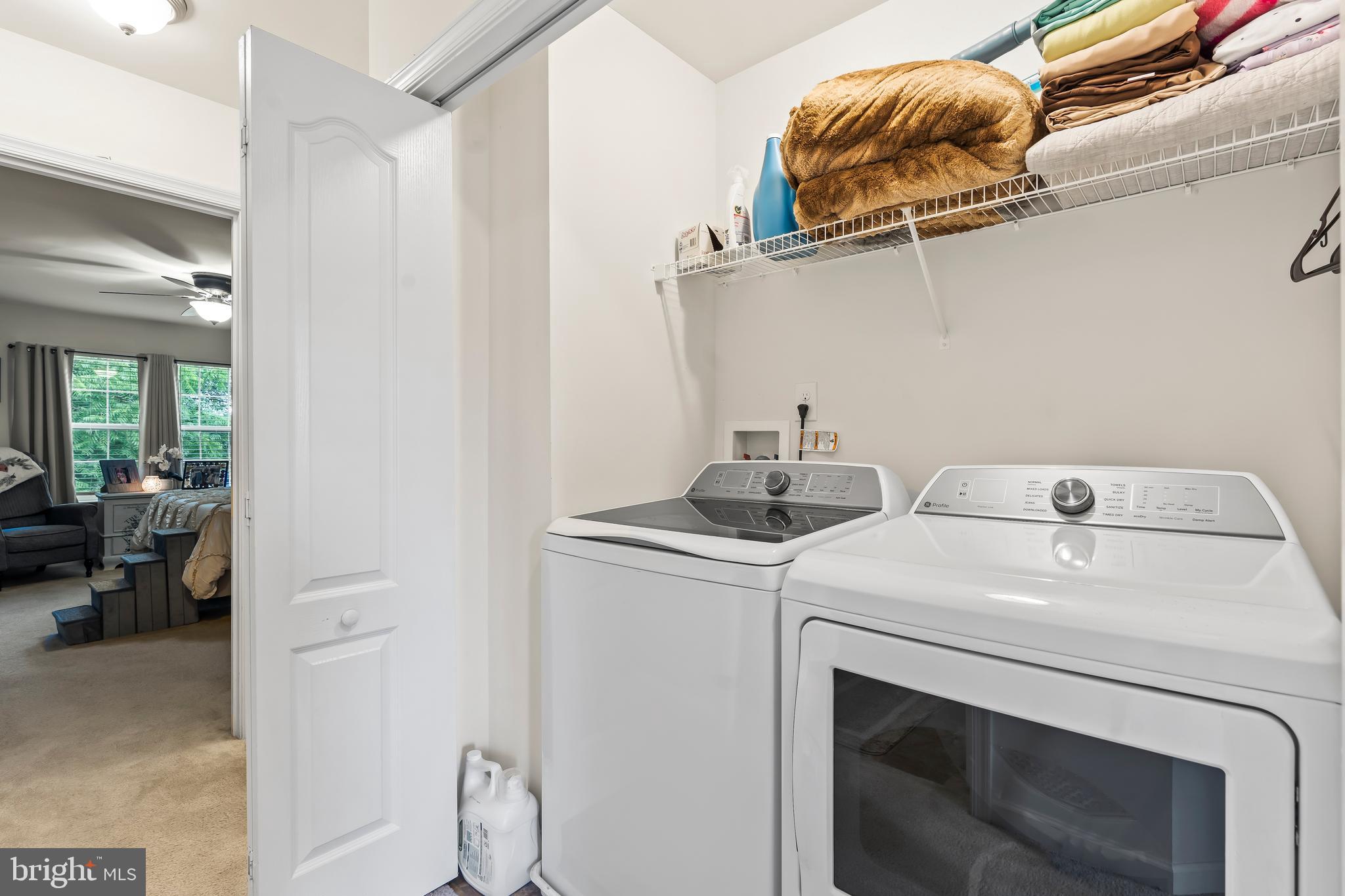 MANOR PARK - Residential