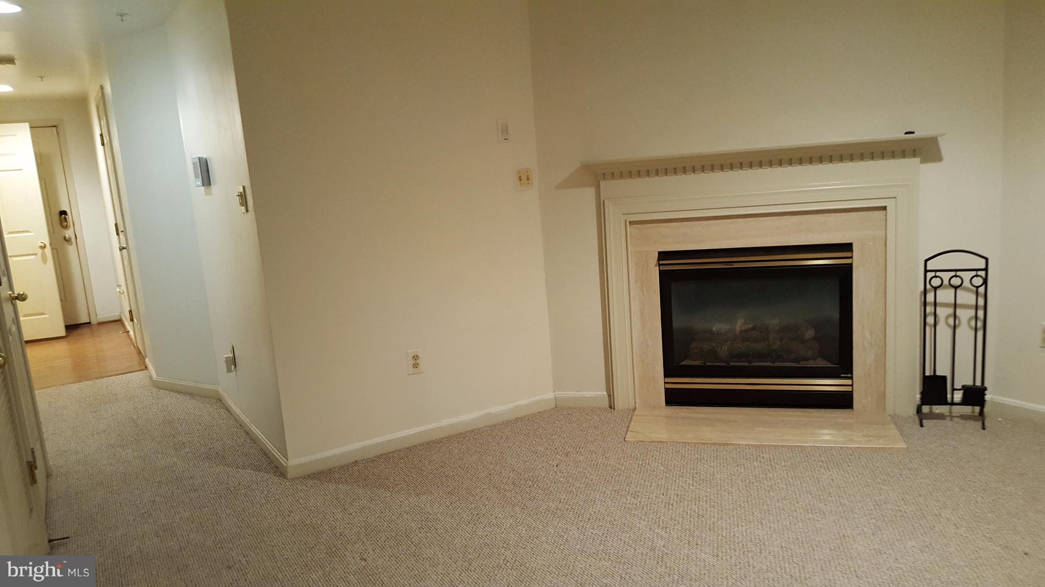 MARLTON TOWN CENTER - Residential Lease