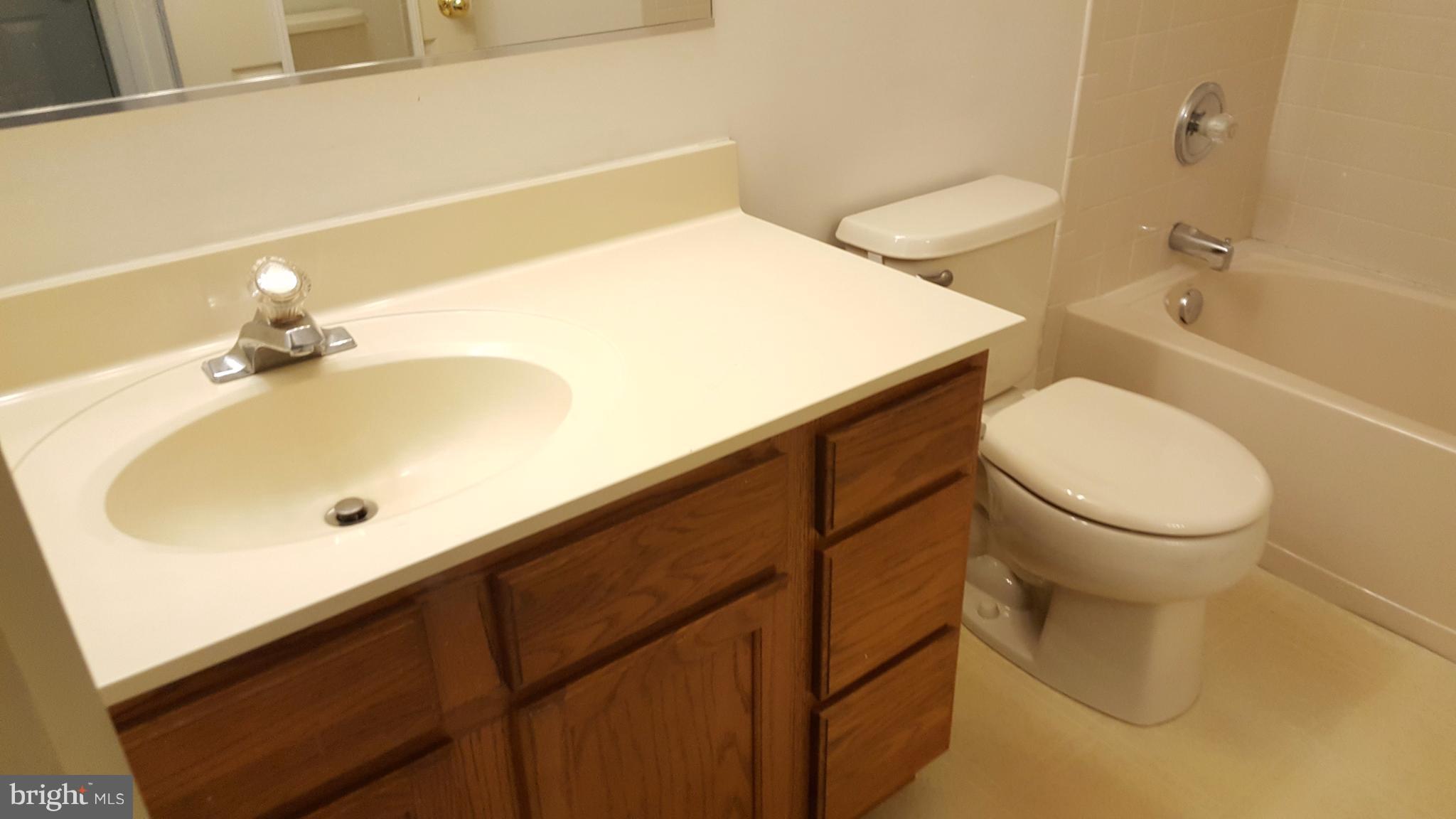 MARLTON TOWN CENTER - Residential Lease