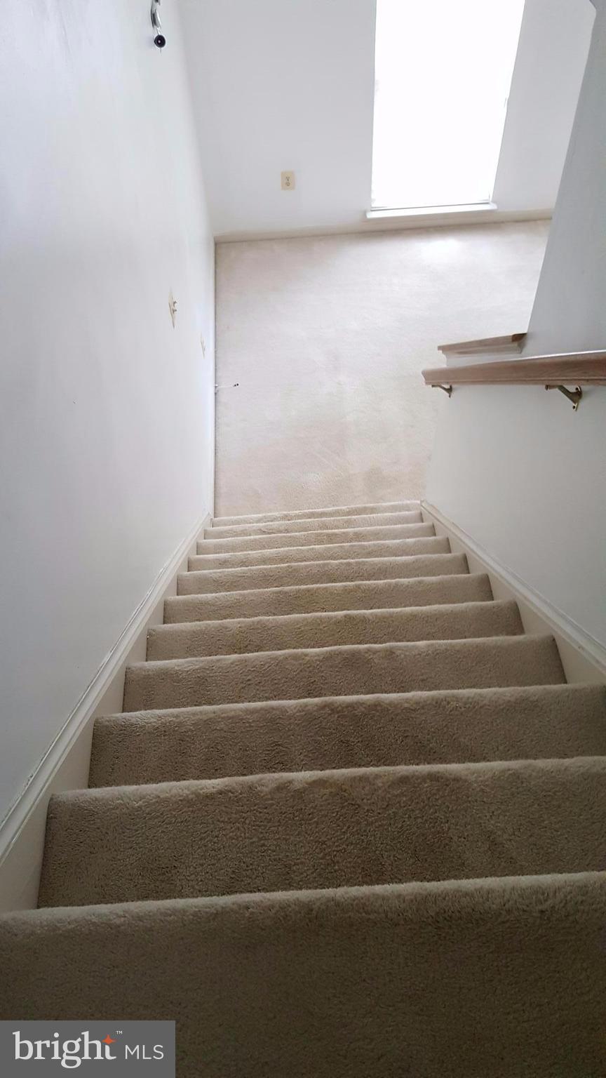 MARLTON TOWN CENTER - Residential Lease