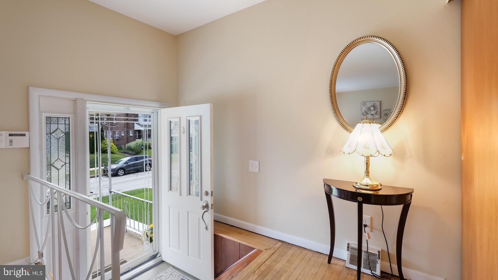 FOX CHASE - Residential