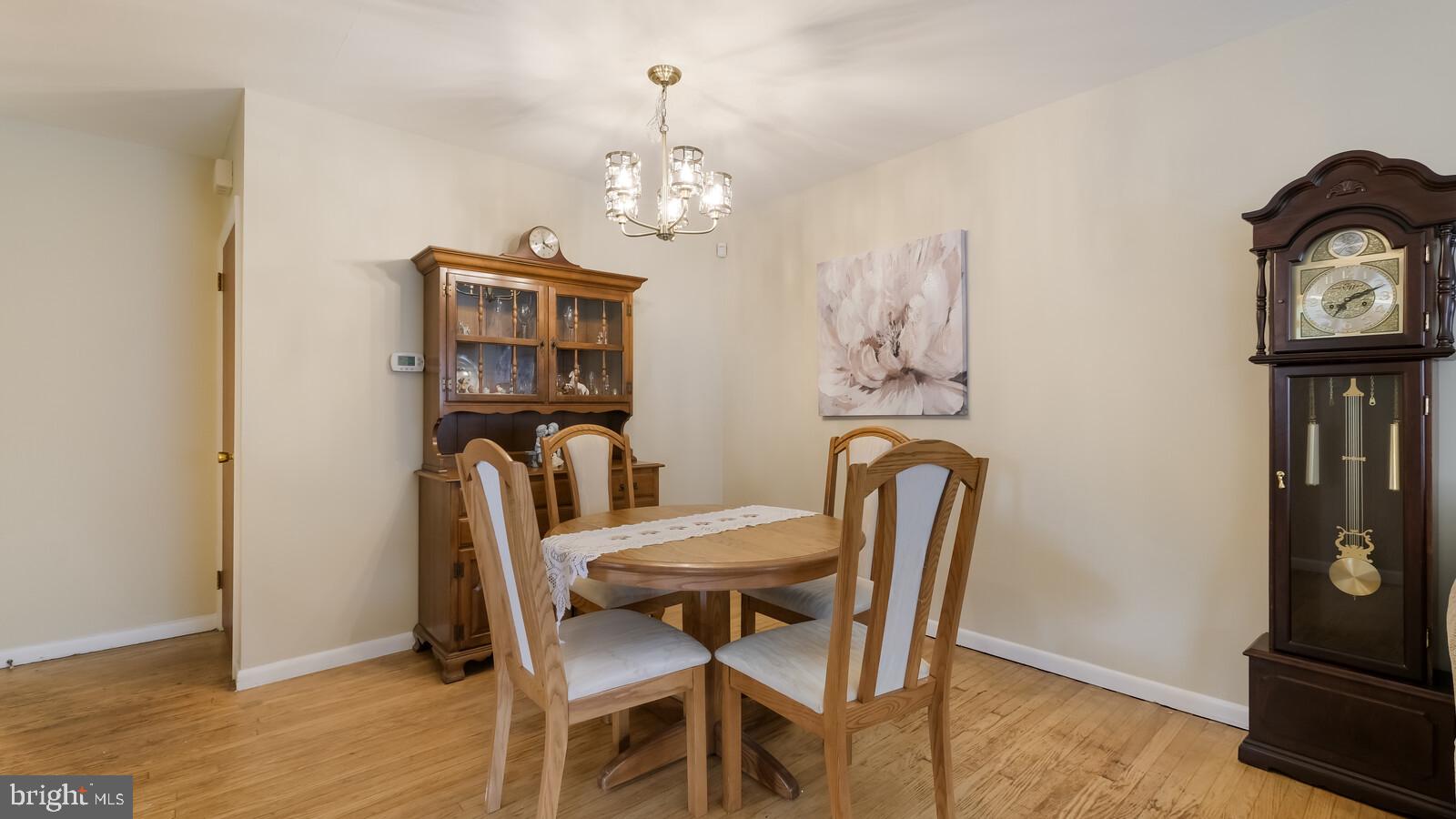 FOX CHASE - Residential