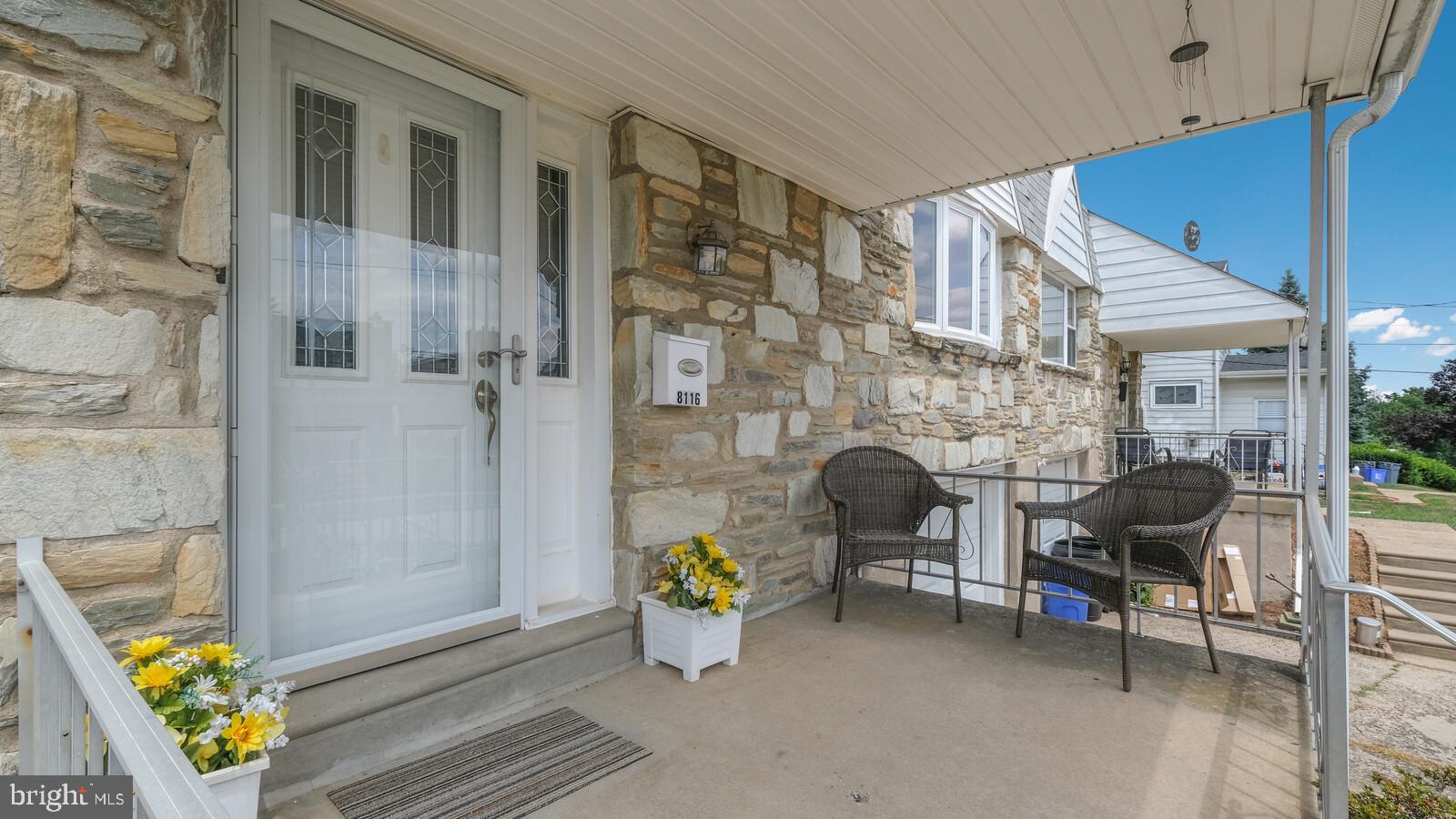 FOX CHASE - Residential