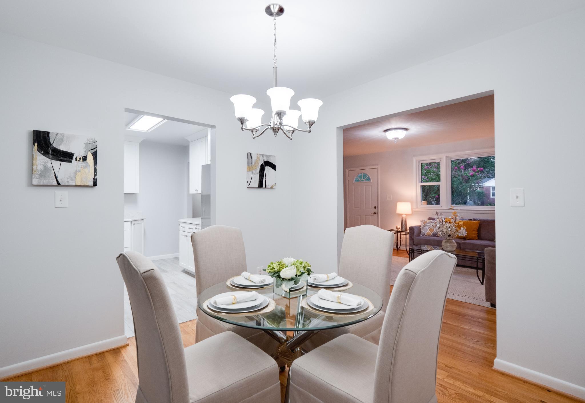 TEMPLE WOODS - Residential