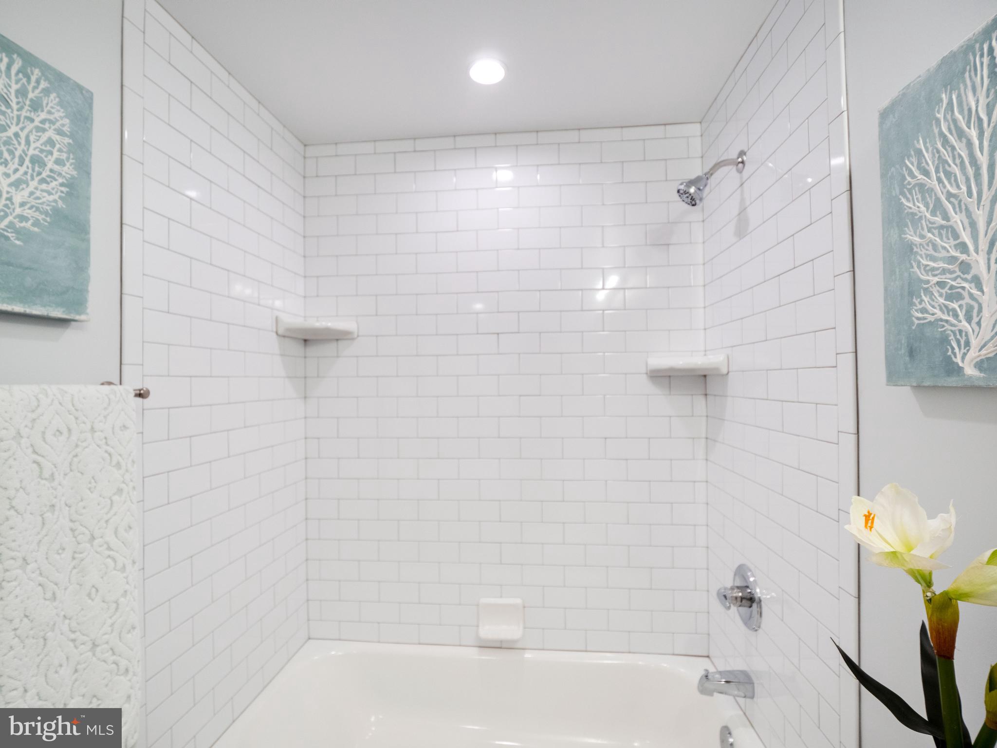 TEMPLE WOODS - Residential