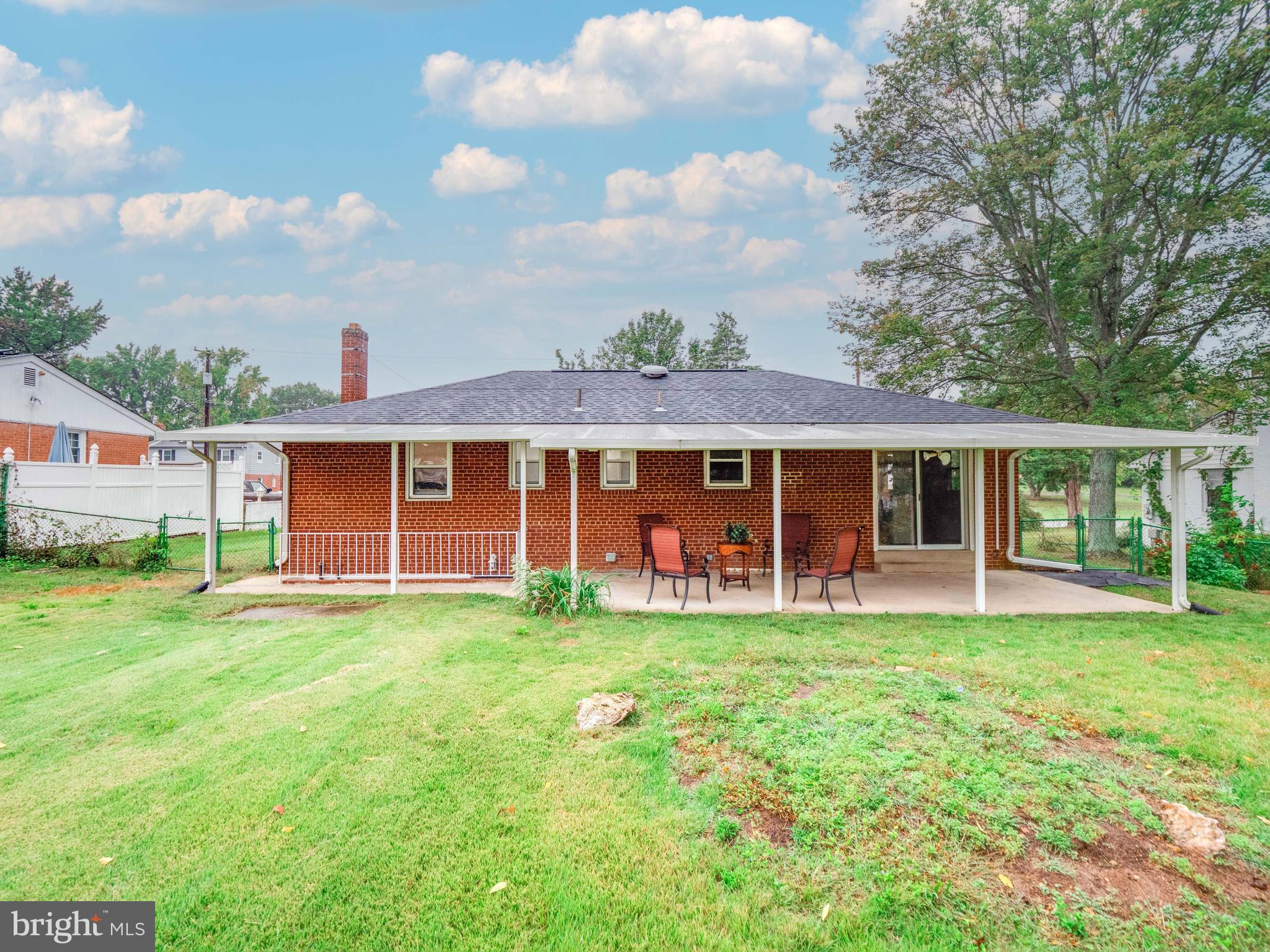 TEMPLE WOODS - Residential