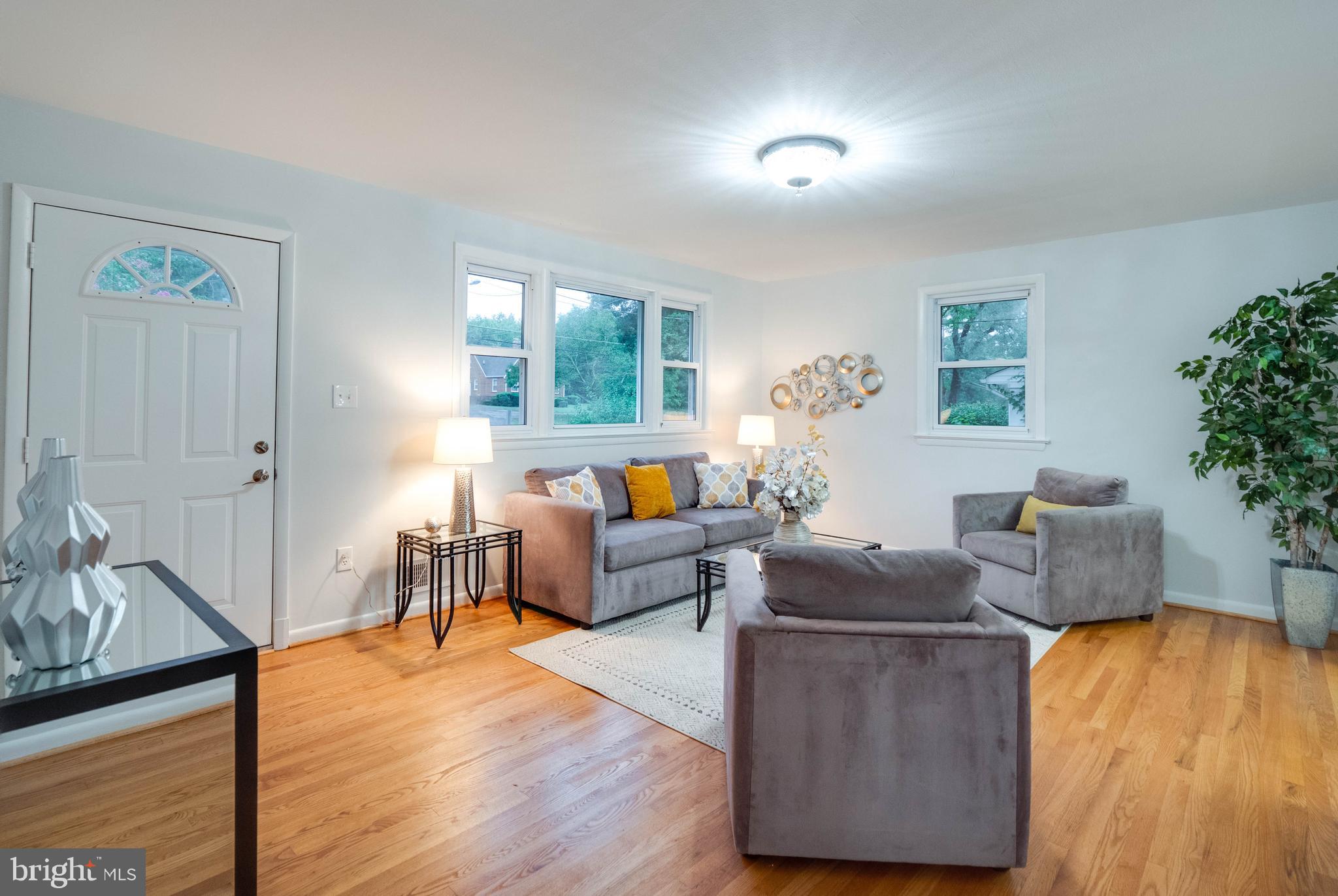 TEMPLE WOODS - Residential