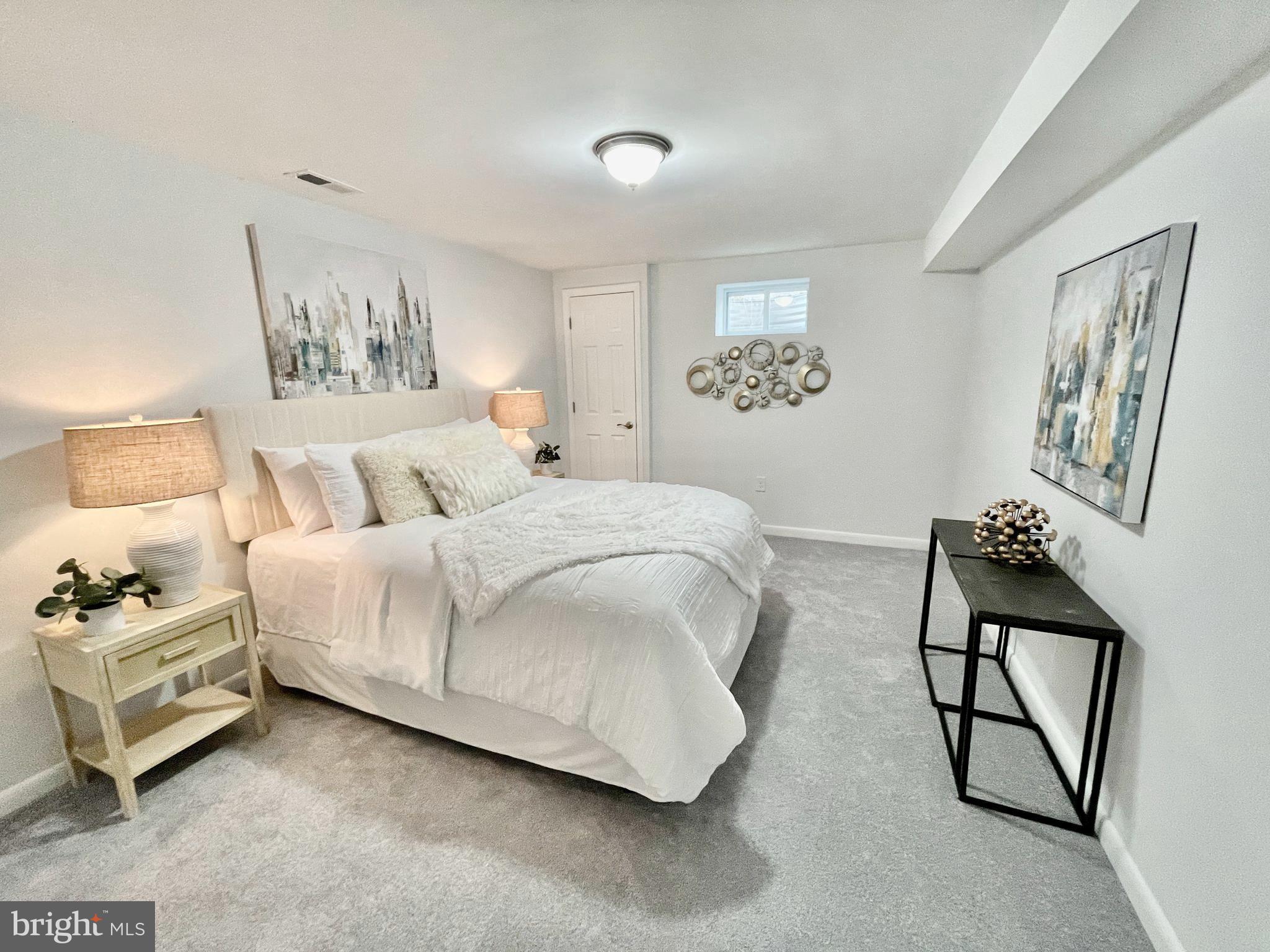 TEMPLE WOODS - Residential