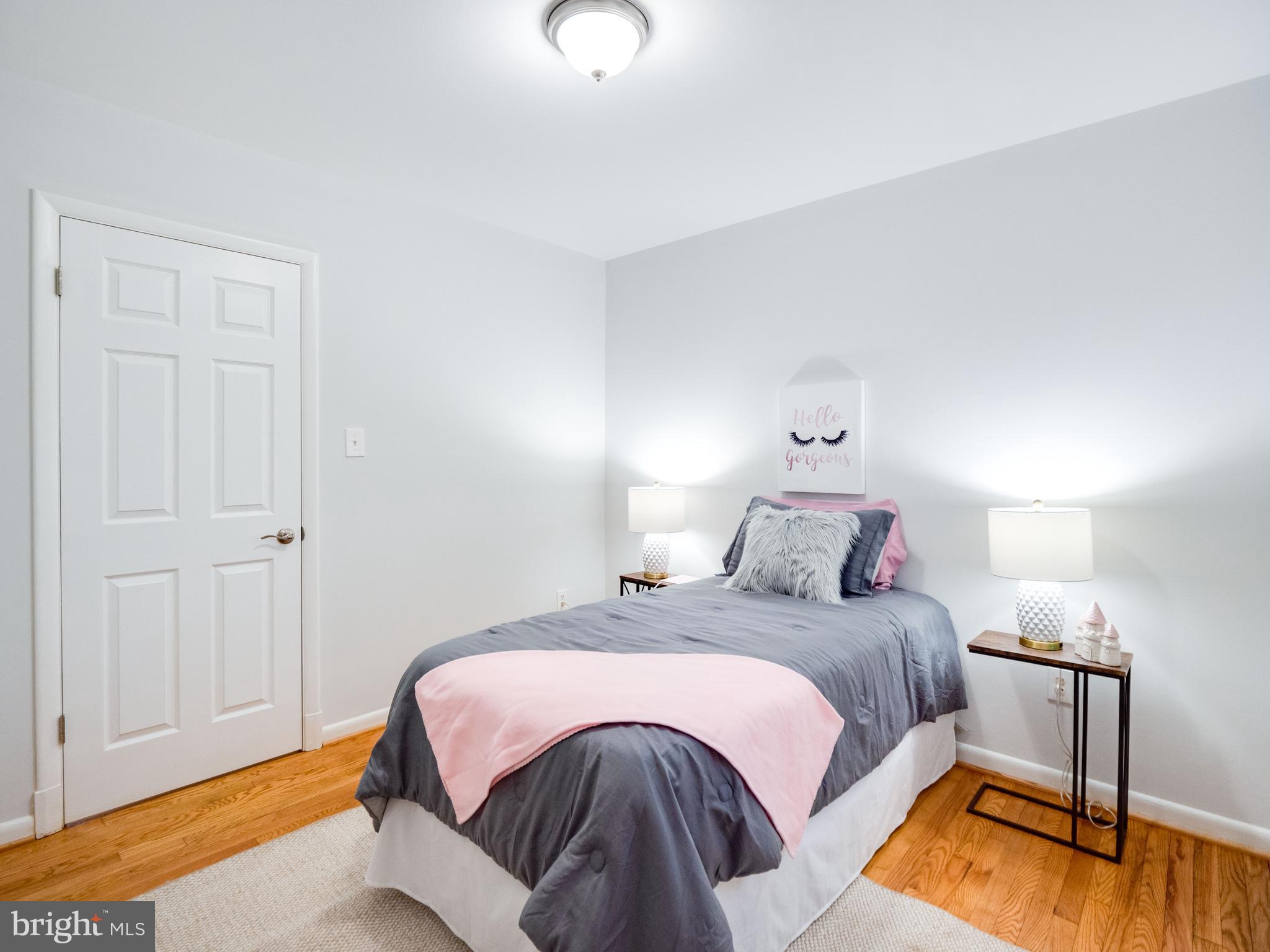 TEMPLE WOODS - Residential