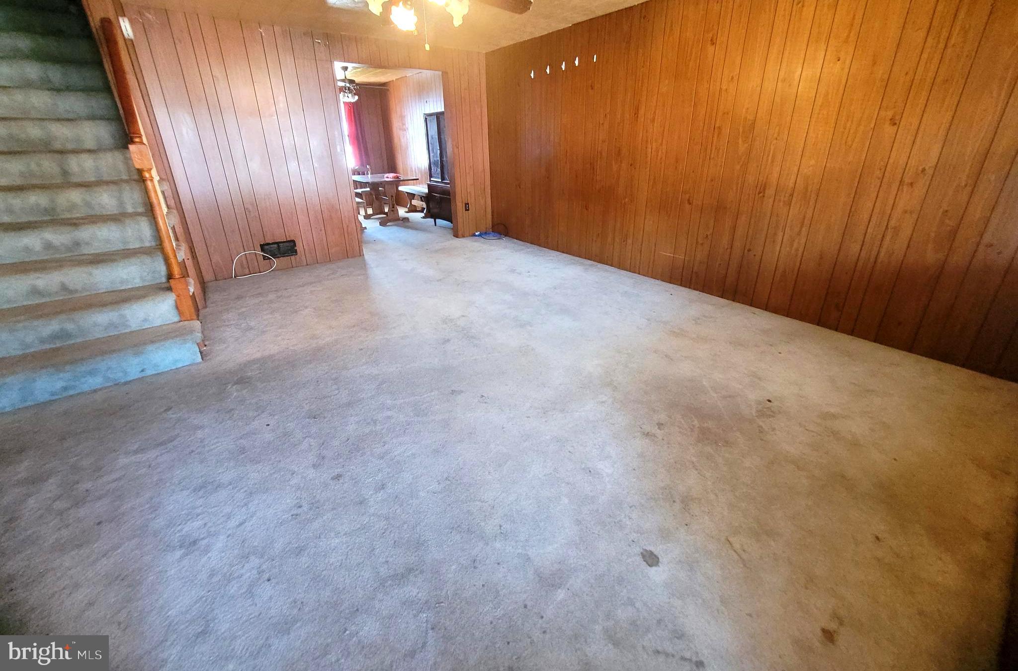 1922 CODD AVENUE