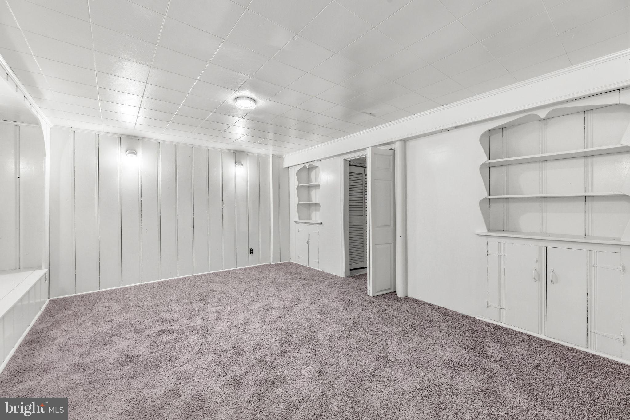 KNETTISHALL - Residential