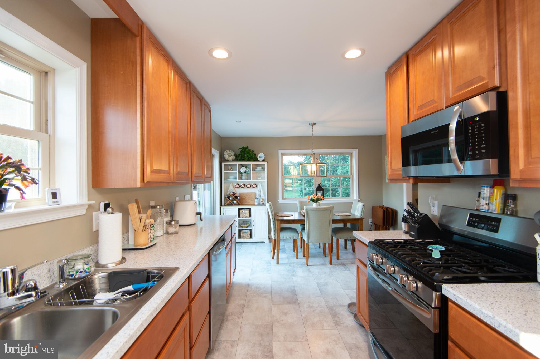 GARDEN ESTATES - Residential