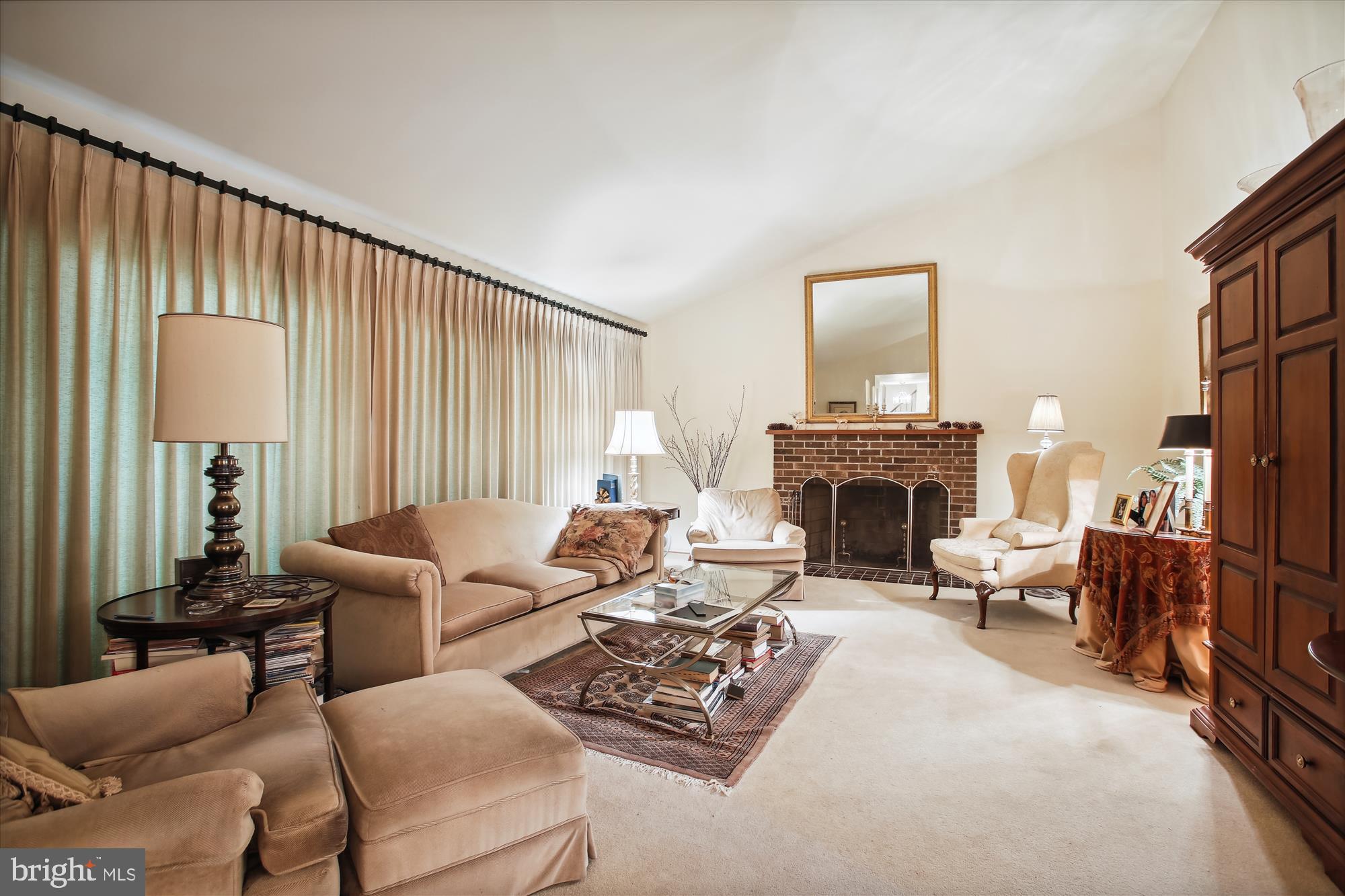 CHAIN BRIDGE FOREST - Residential