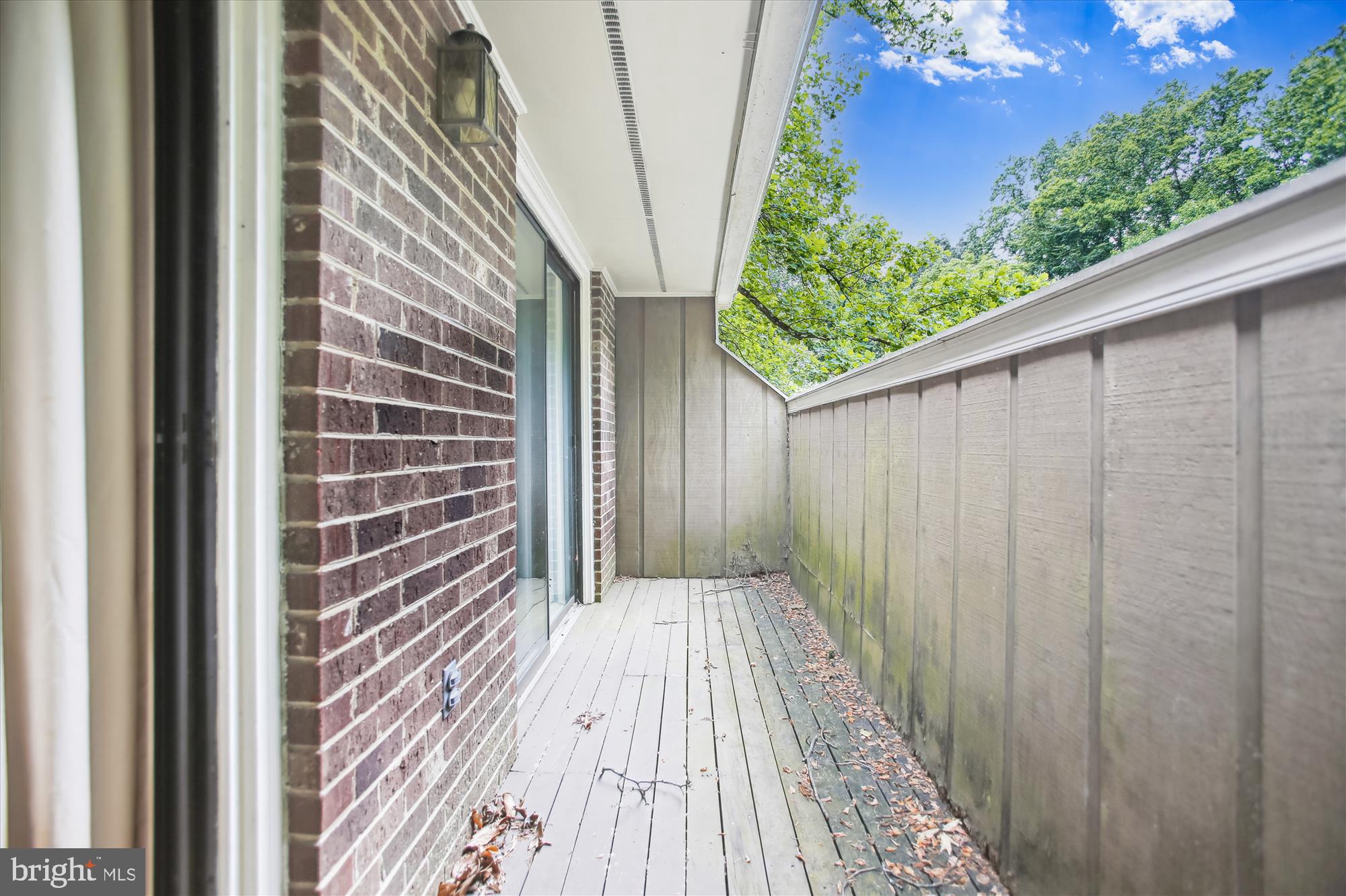 CHAIN BRIDGE FOREST - Residential