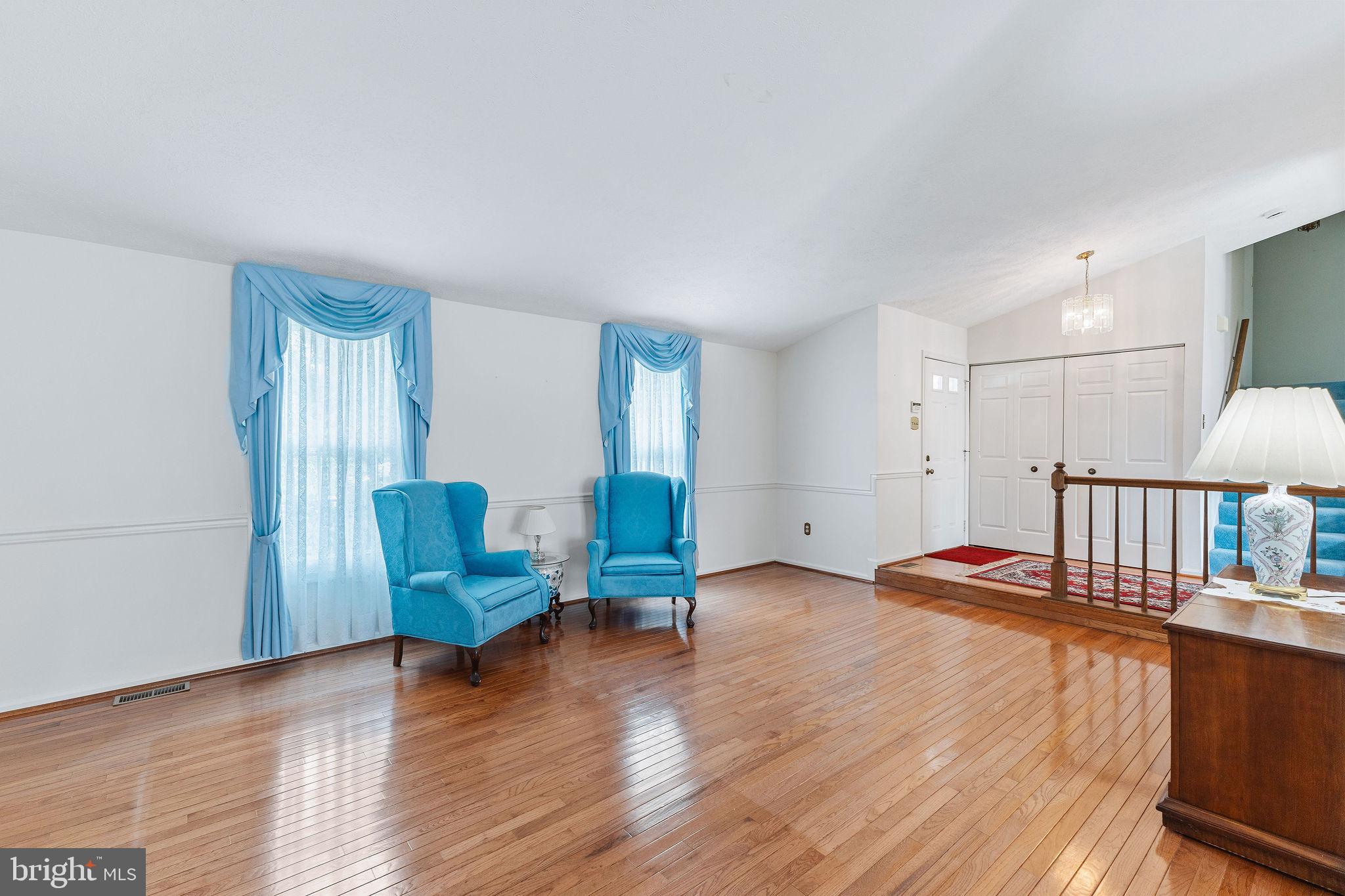 6602 JUNE APPLE COURT