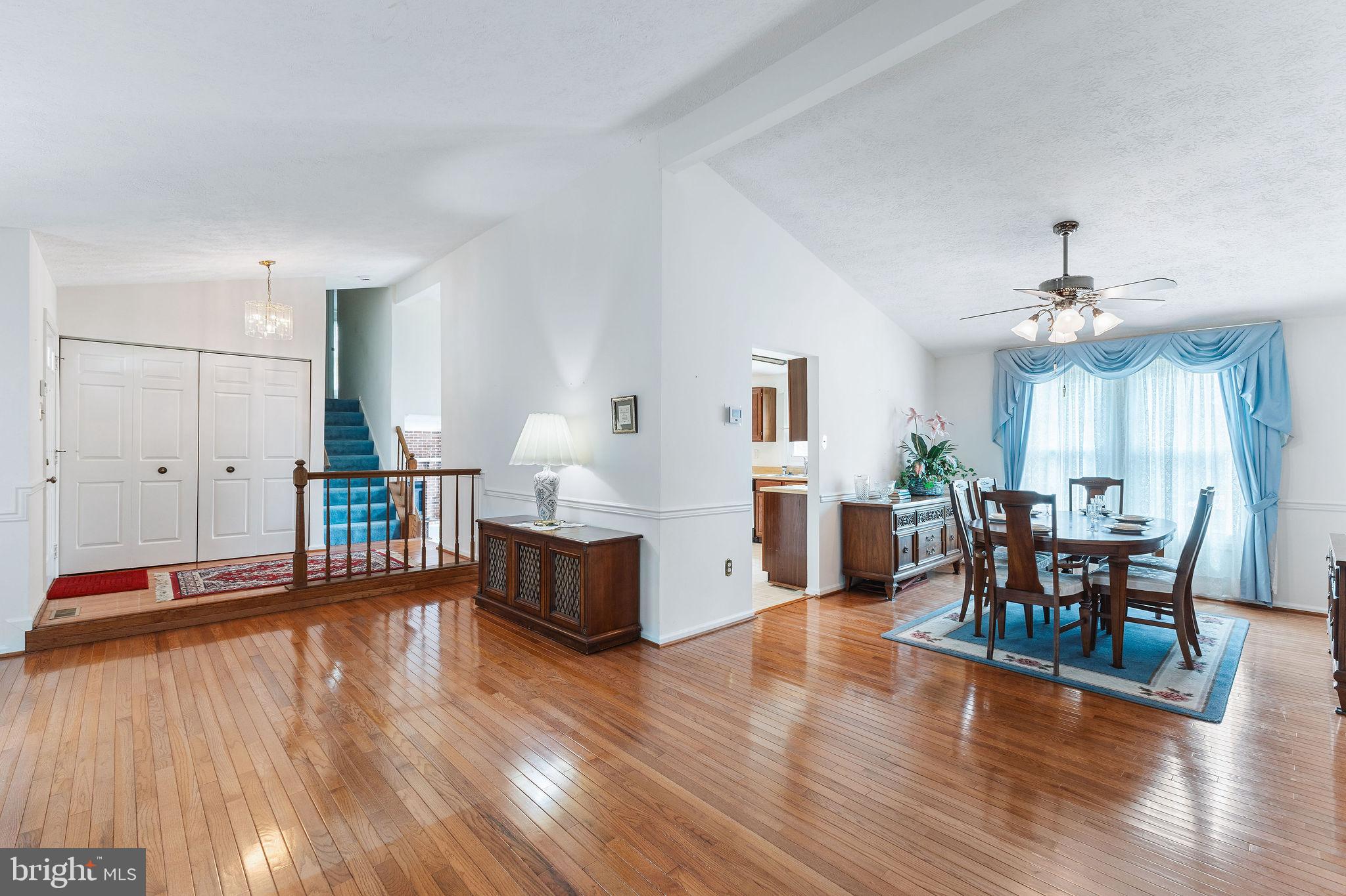6602 JUNE APPLE COURT