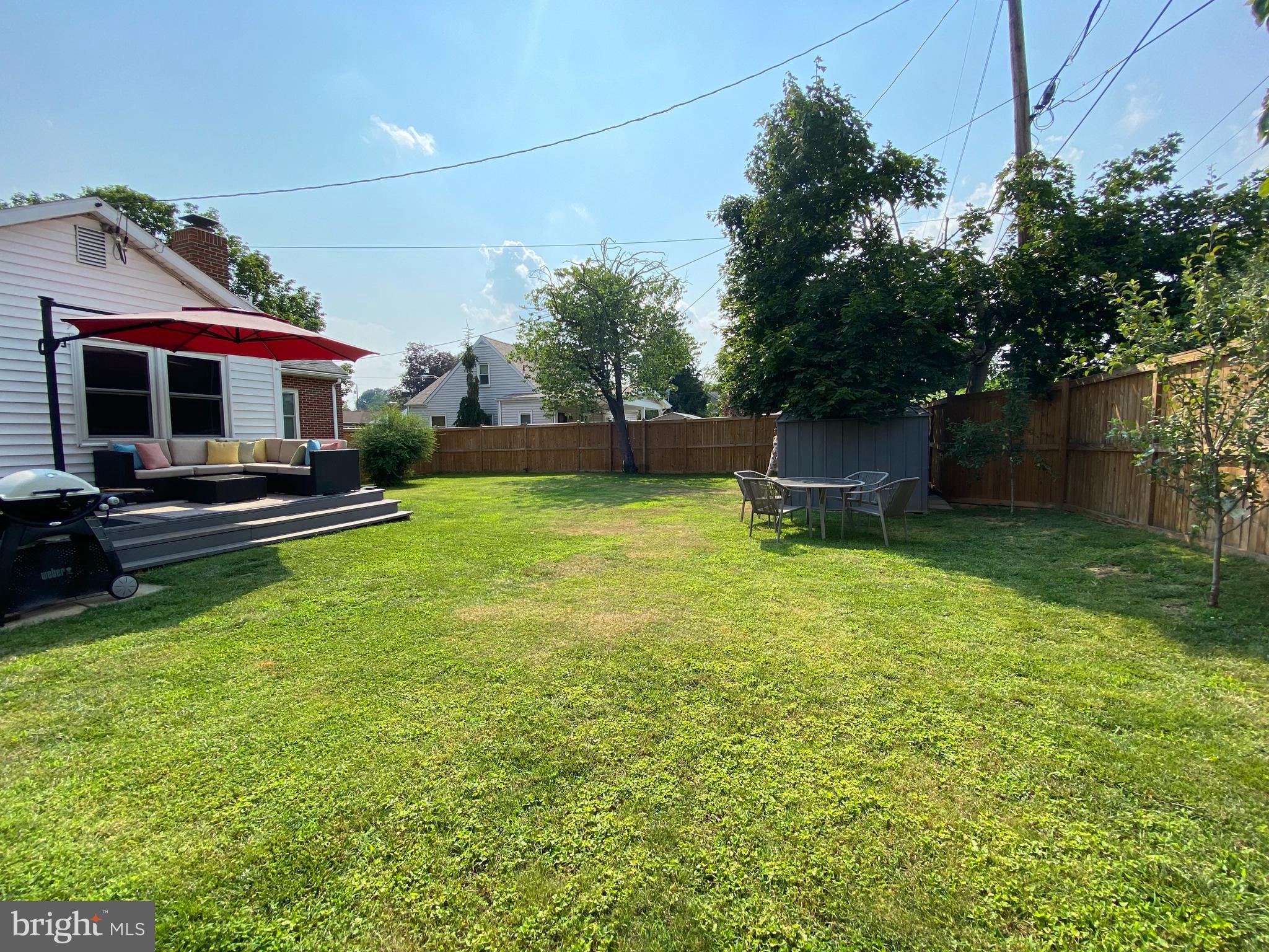 DOWNTOWN - Residential Lease