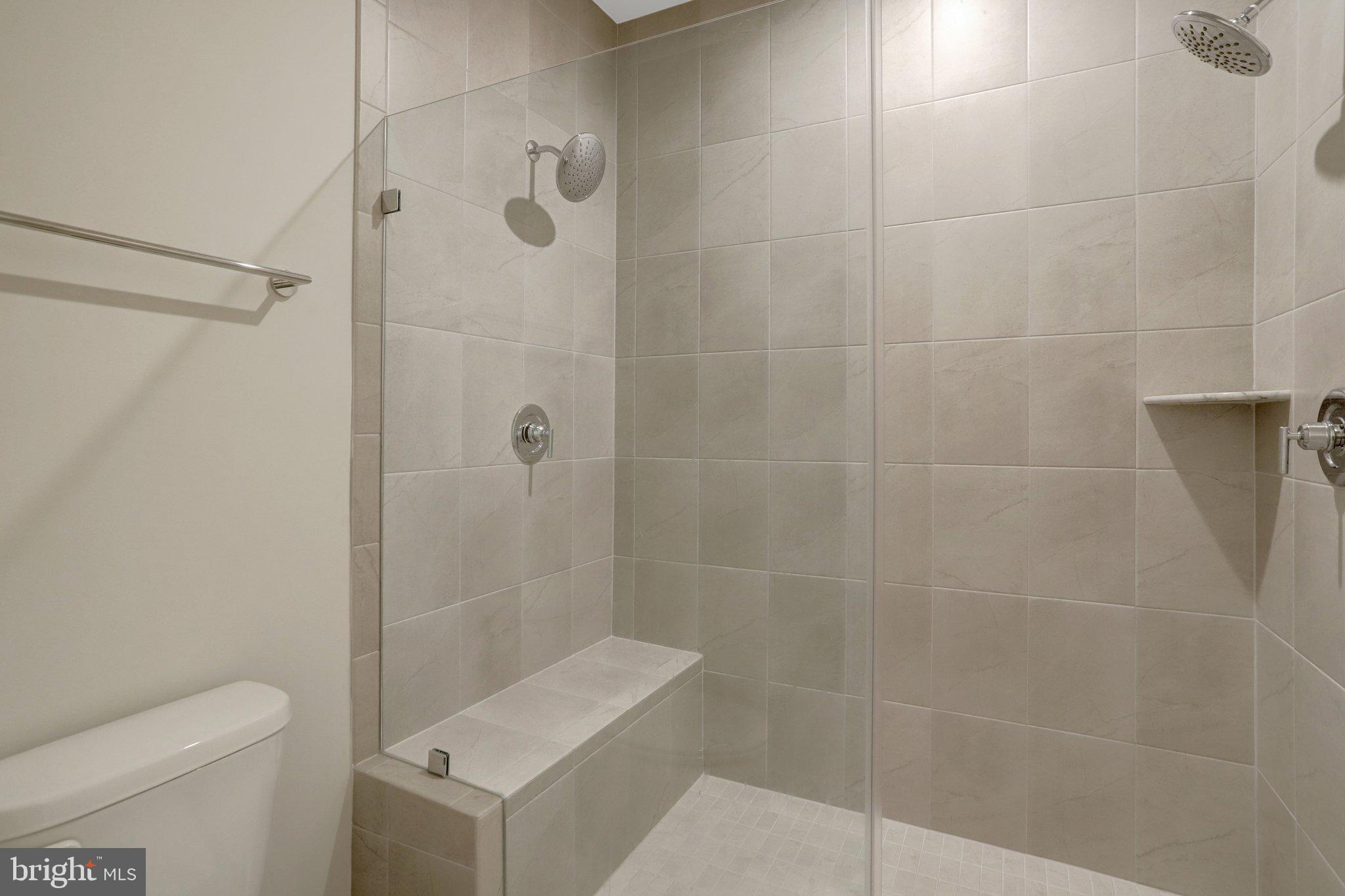 THE FLATS AT NATIONAL HARBOR - Residential