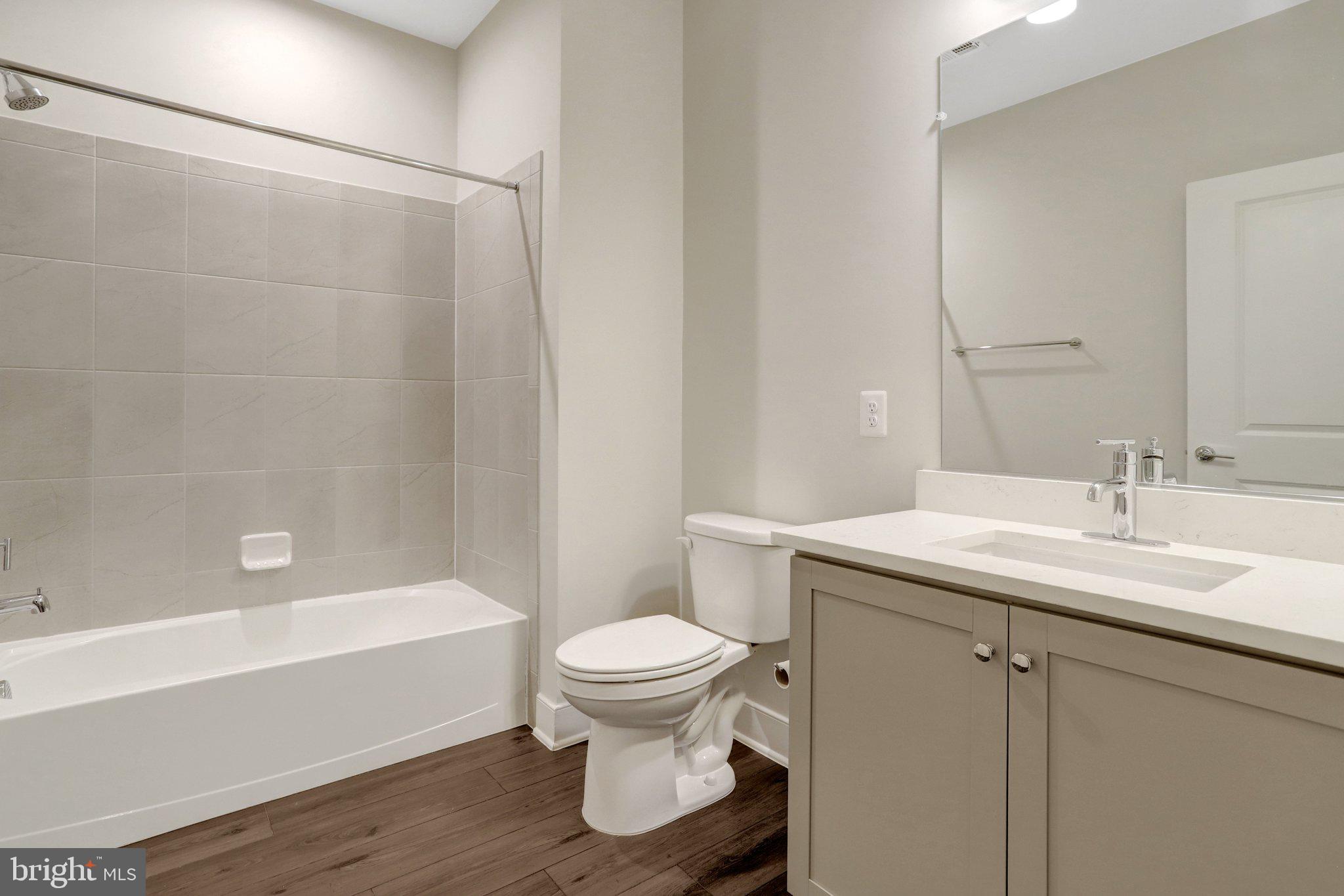 THE FLATS AT NATIONAL HARBOR - Residential