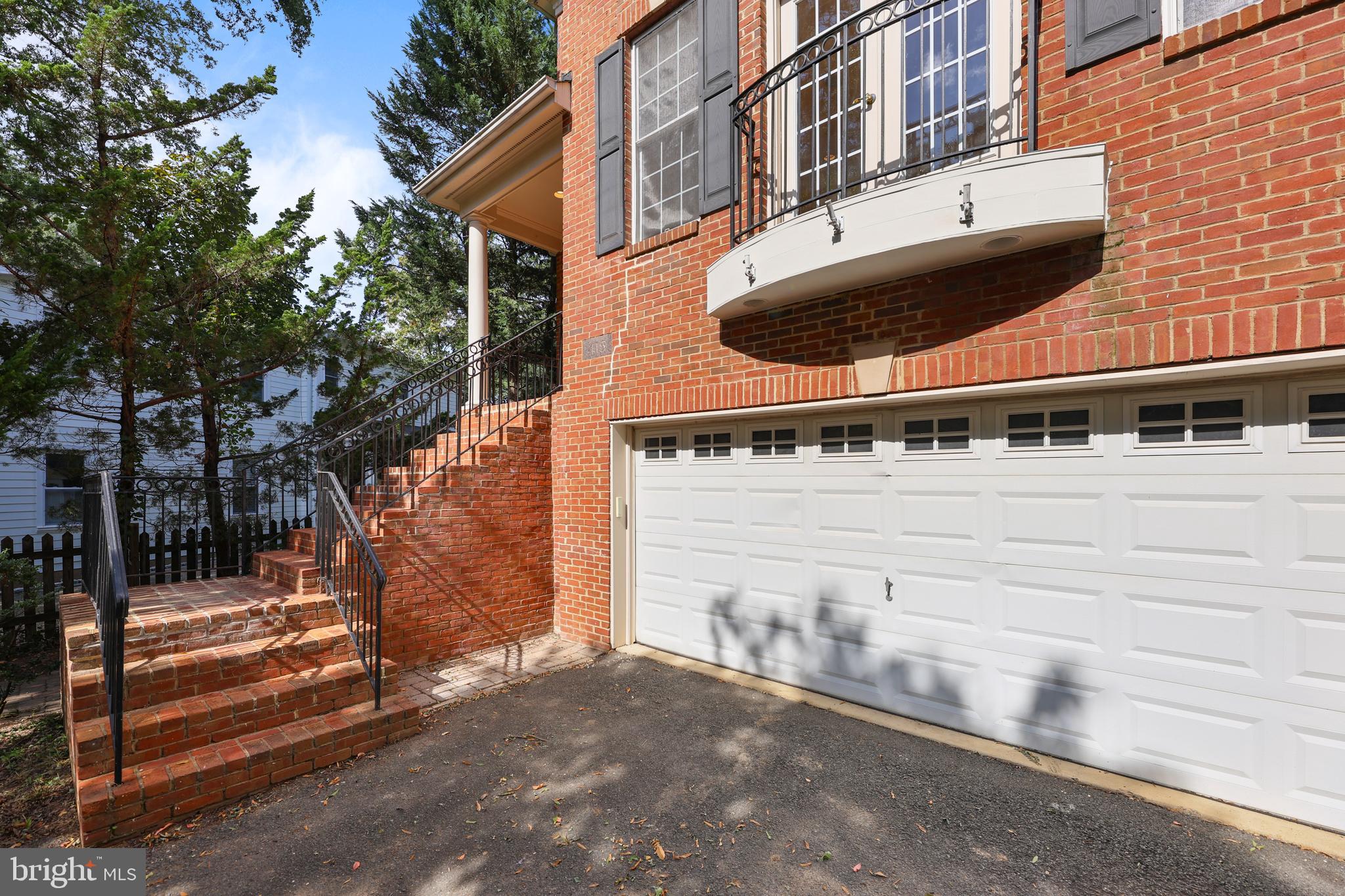 BON AIR - Residential