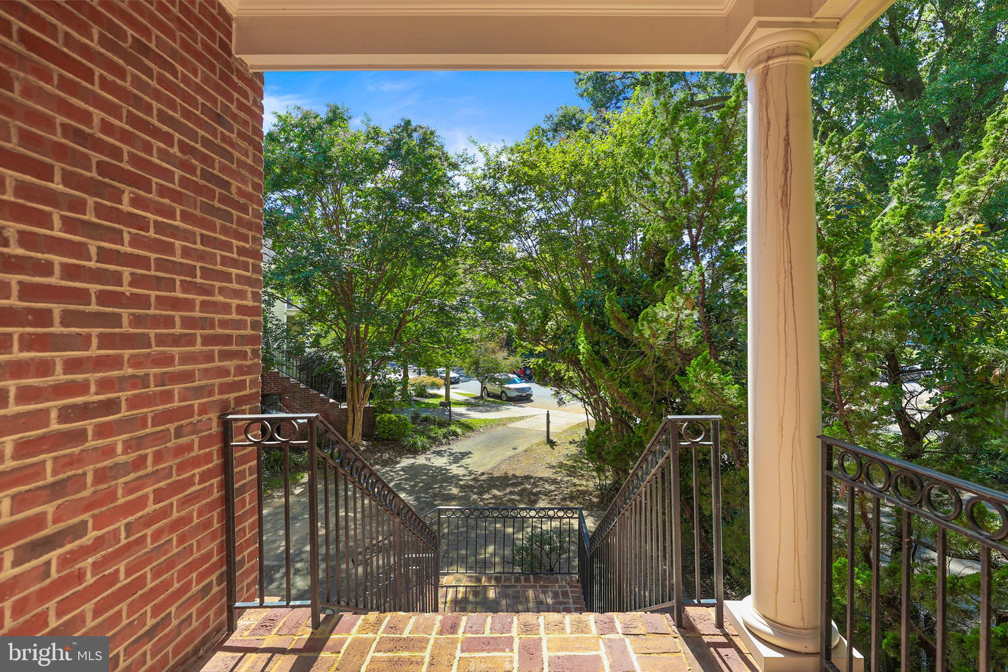 BON AIR - Residential