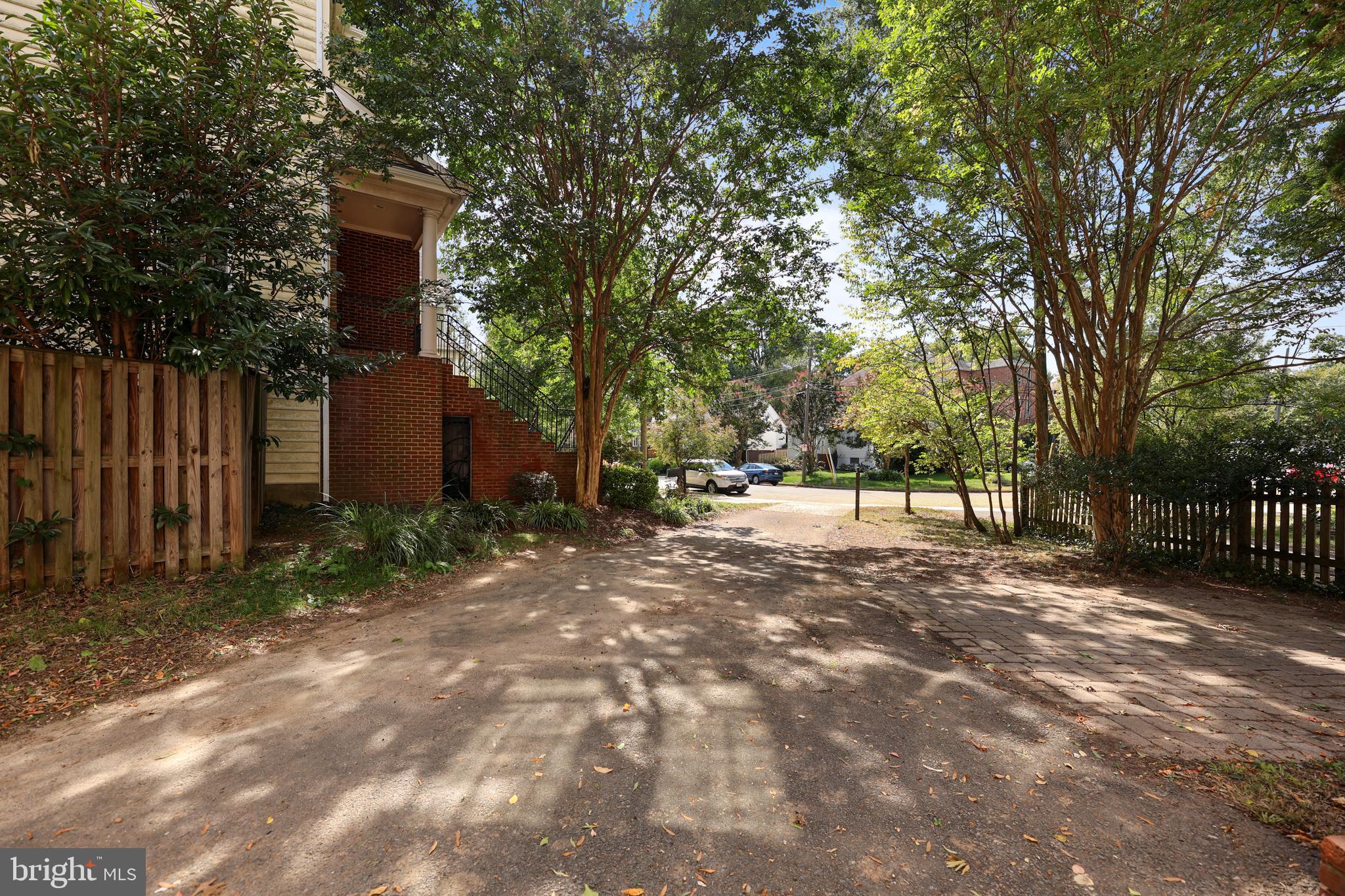 BON AIR - Residential