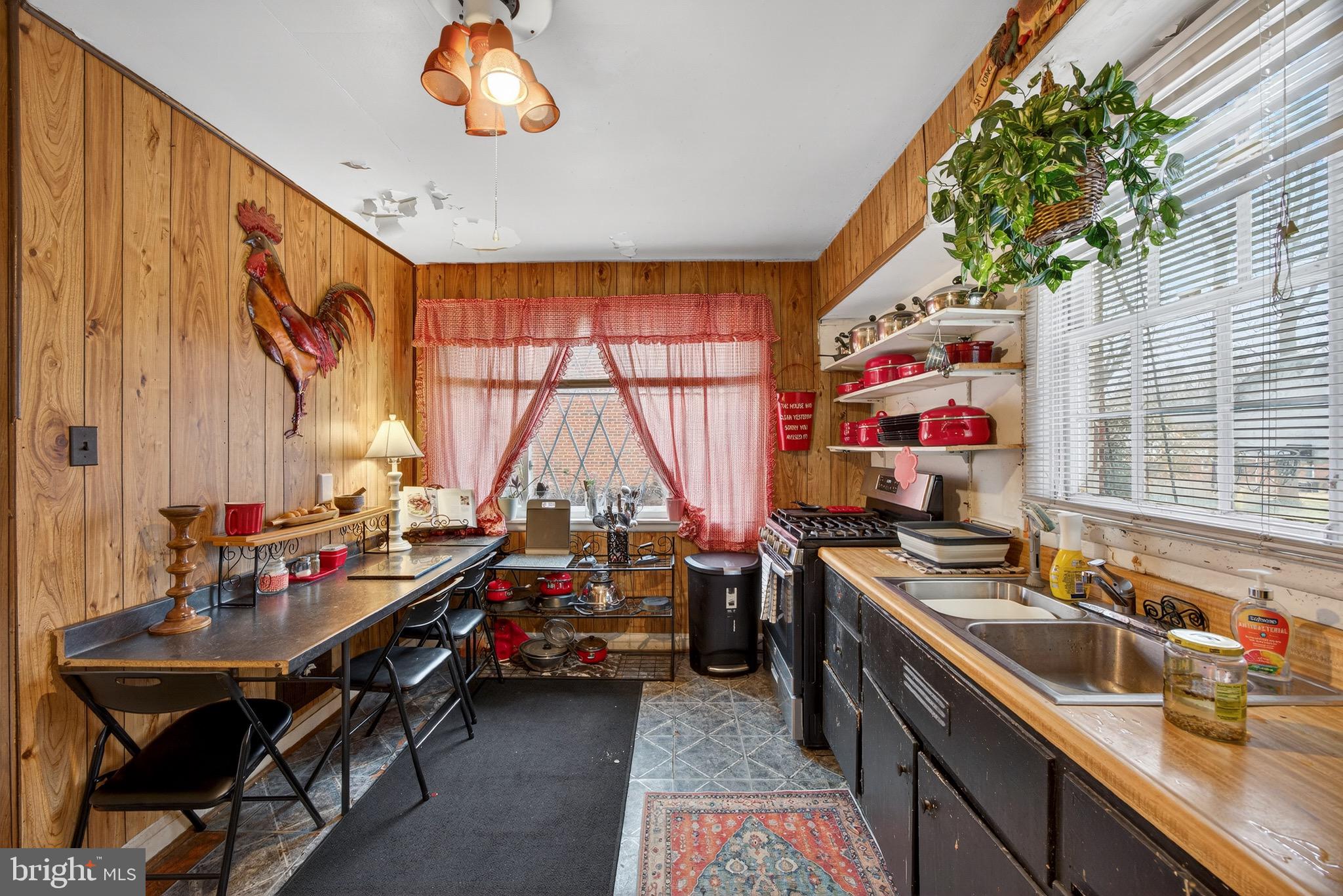 FOREST GARDENS - Residential