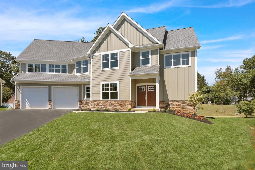 Photo of 11 WILLIAM FLYNN CIR, LANCASTER, PA 17601 (MLS # PALA2039530)