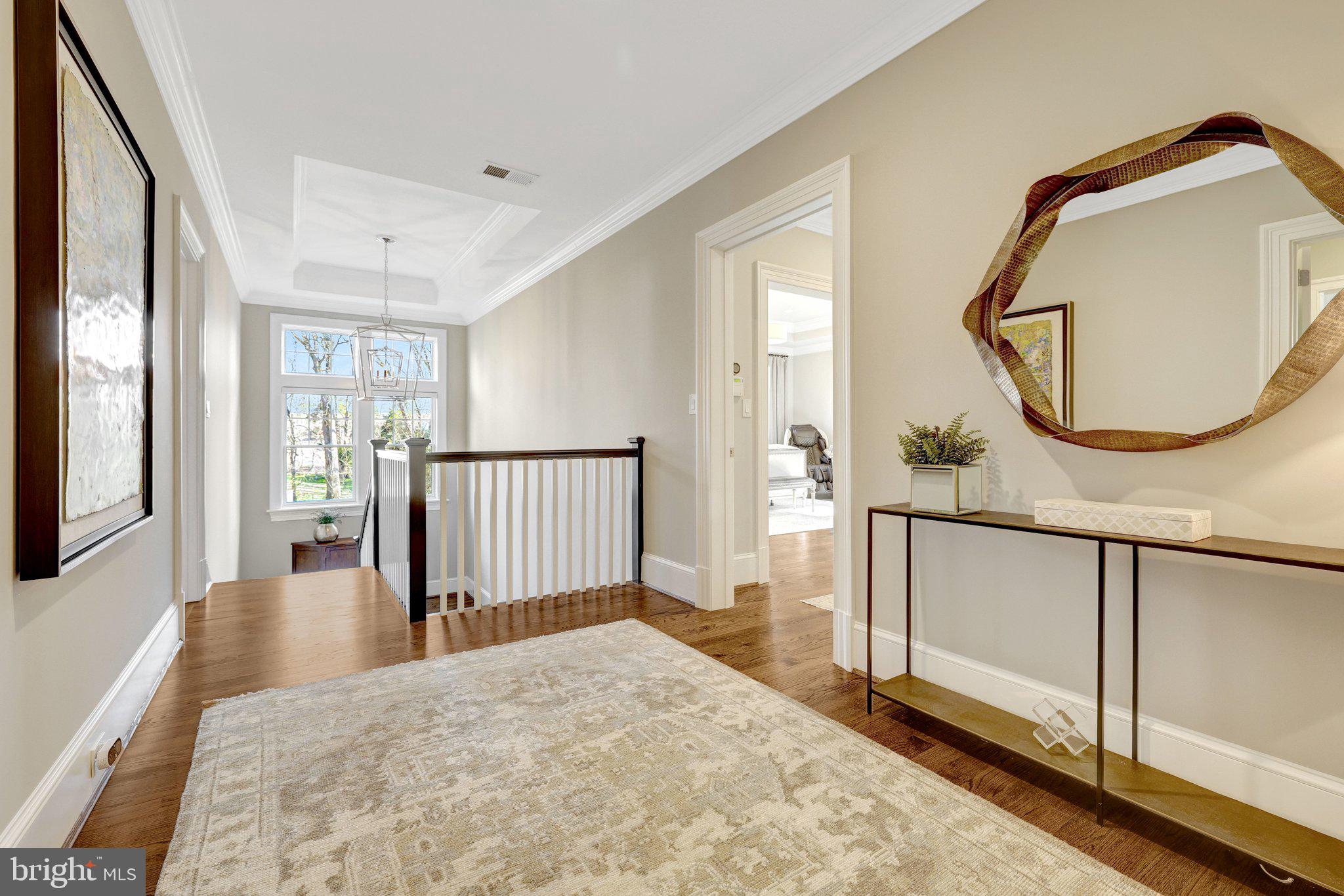 RIVER OAKS - Residential