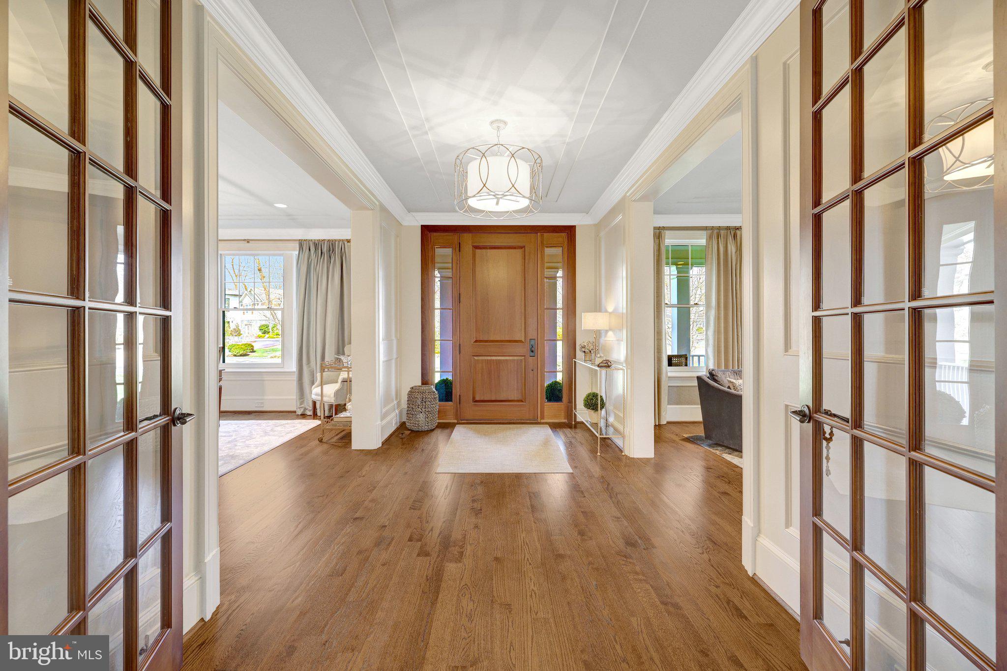 RIVER OAKS - Residential