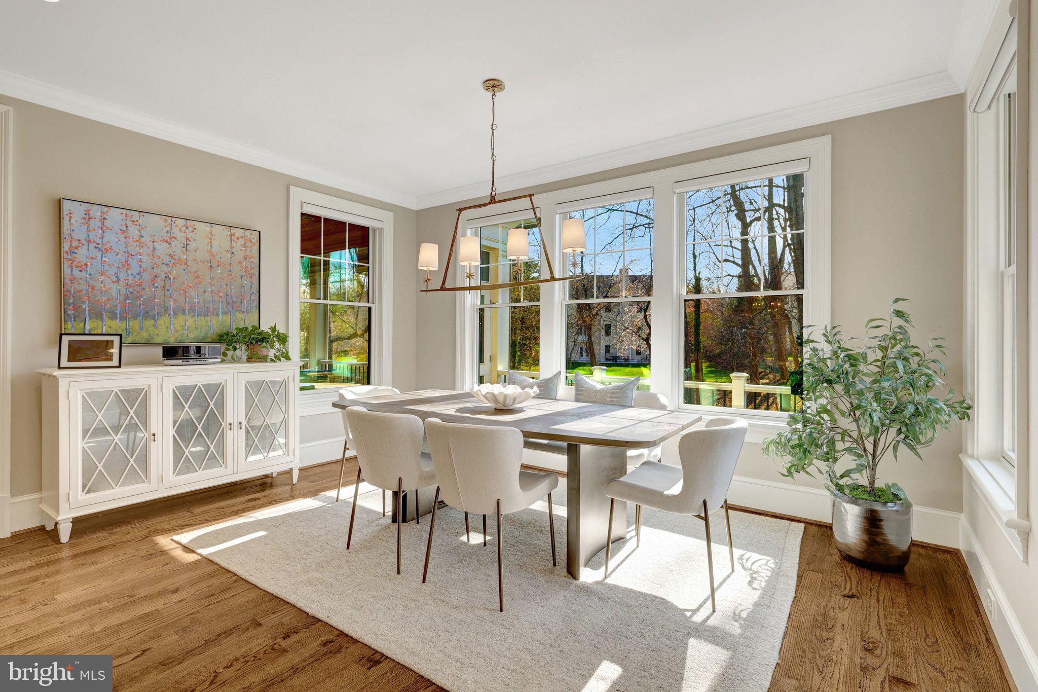 RIVER OAKS - Residential