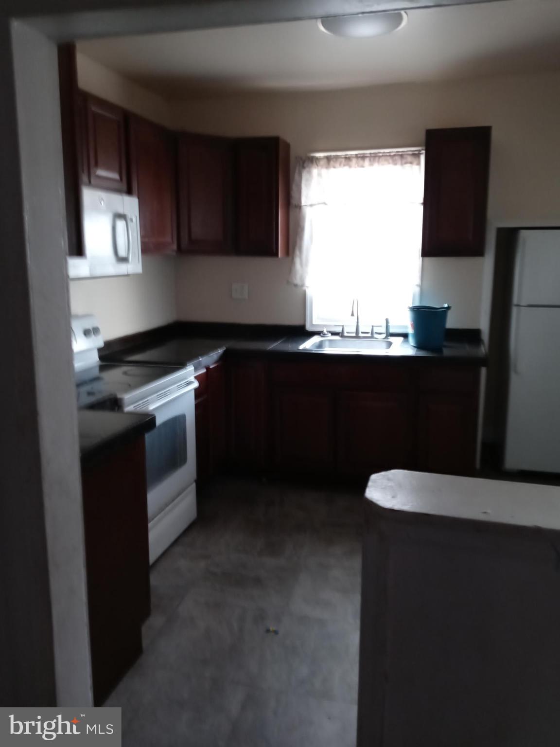 GERMANTOWN (EAST) - Residential