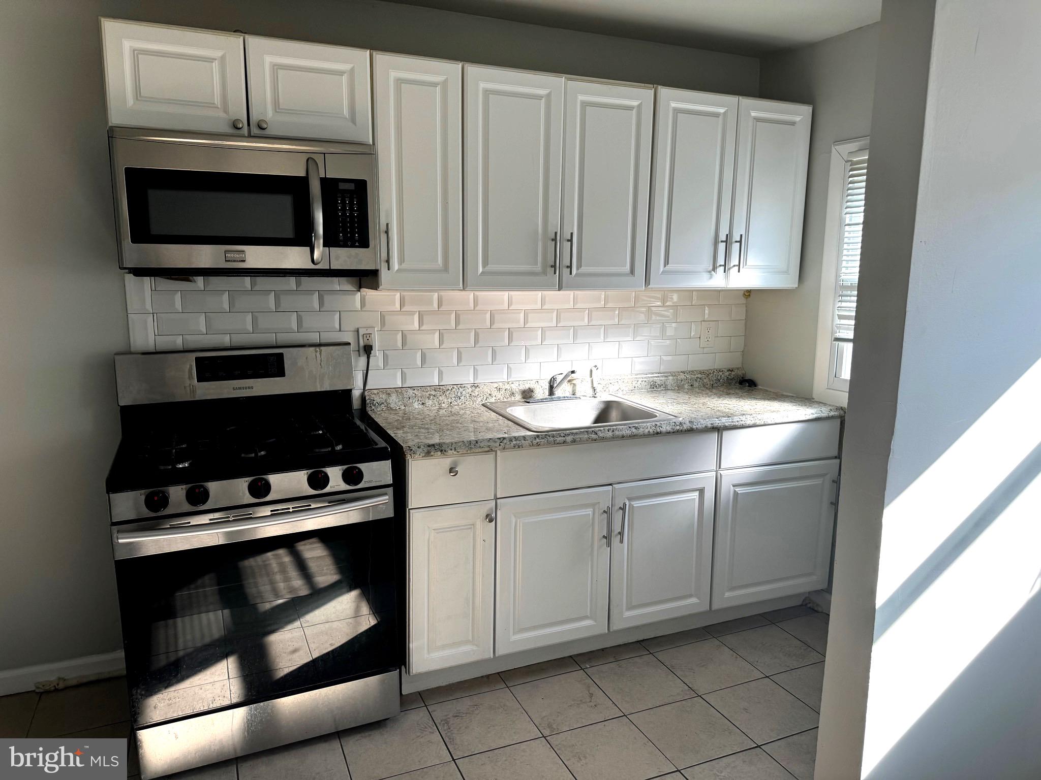 STONEHURST - Residential