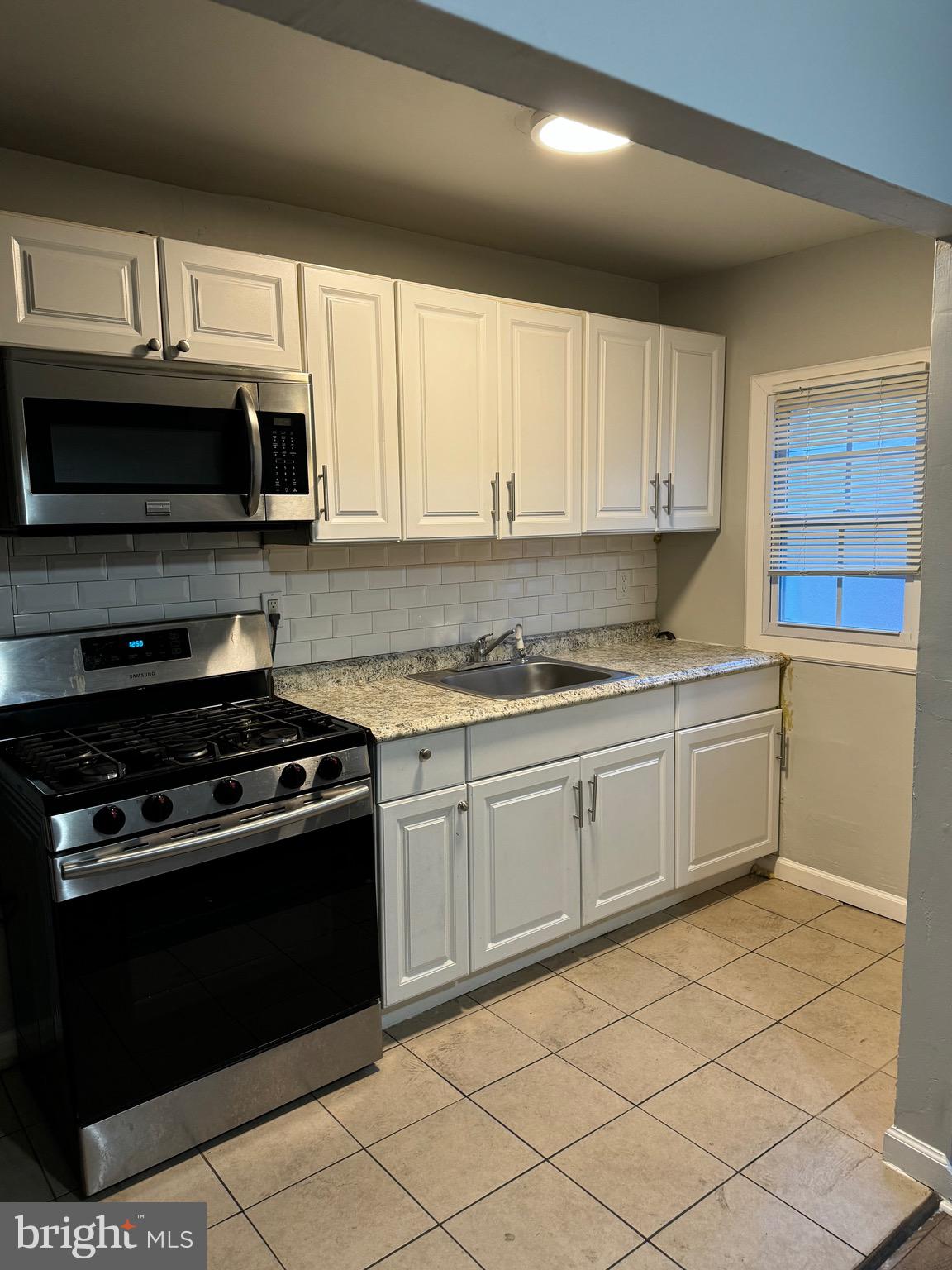 STONEHURST - Residential