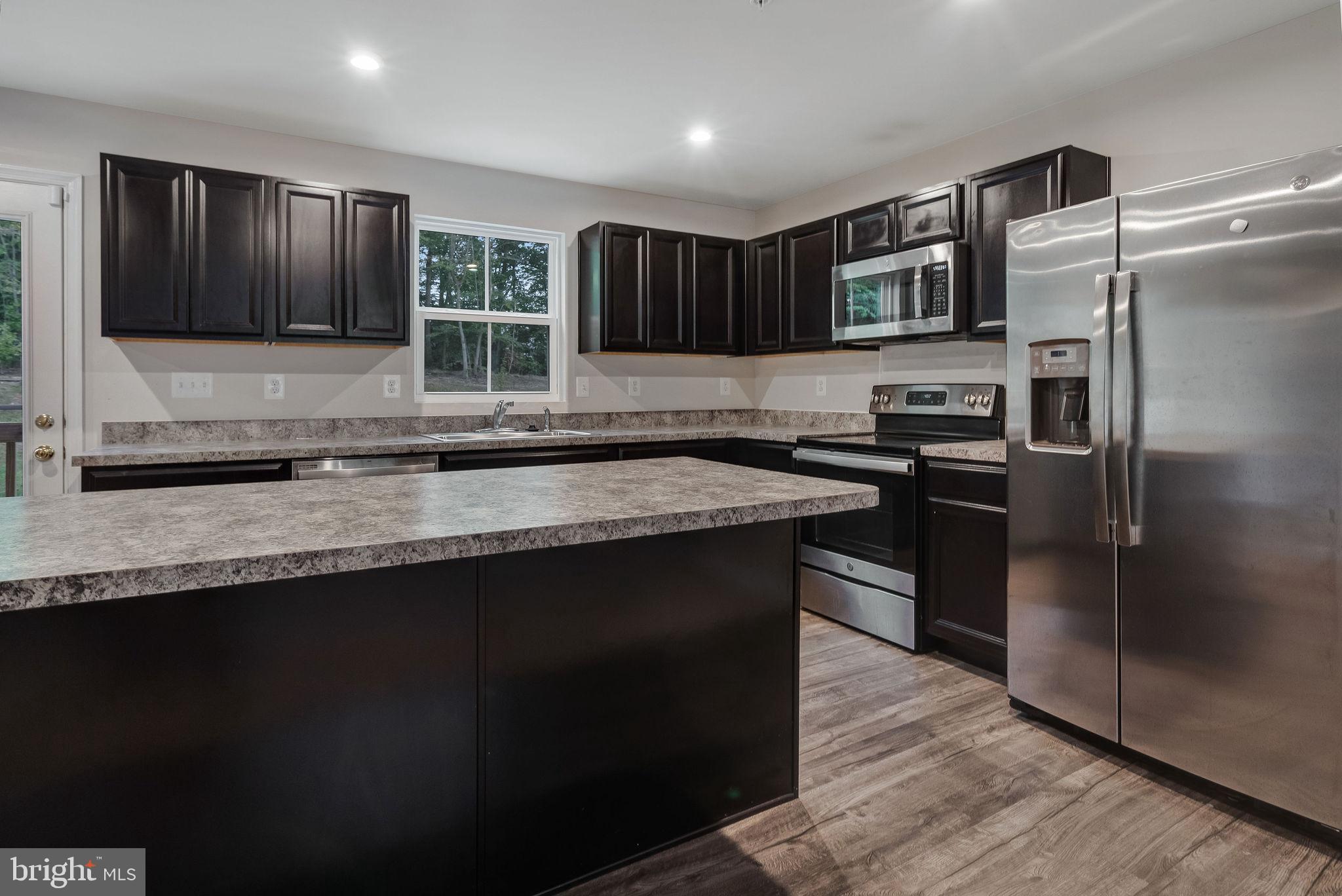 RIDGELY FOREST - Residential Lease