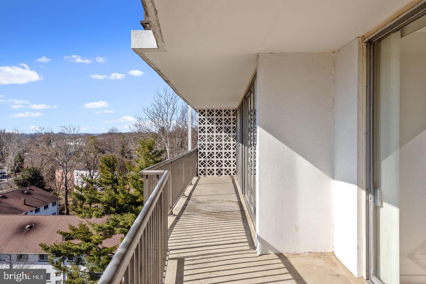 KENSINGTON - Residential Lease