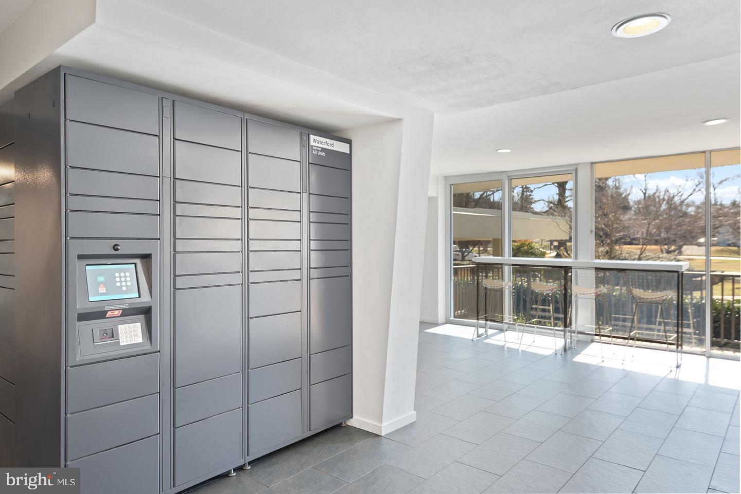 KENSINGTON - Residential Lease