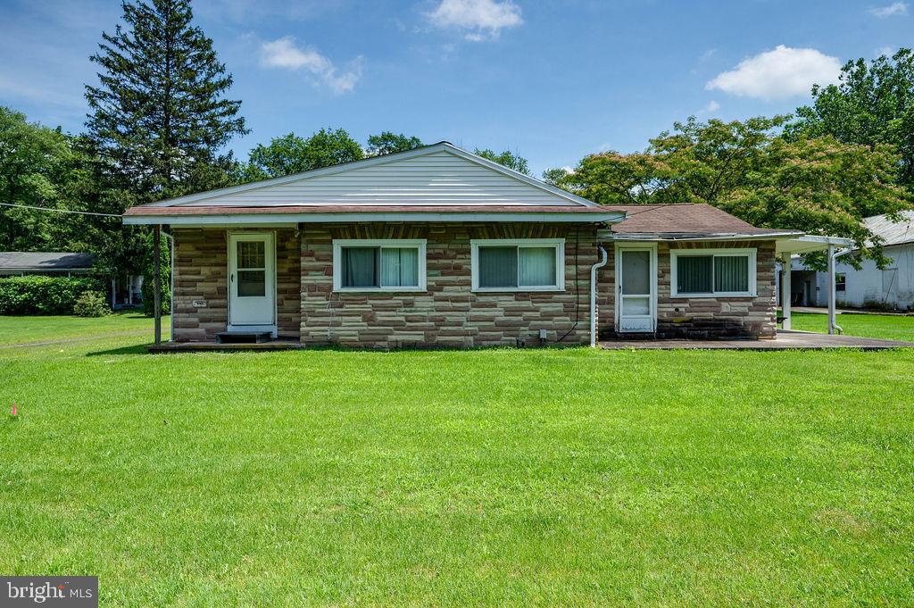 493 MOHRSVILLE ROAD