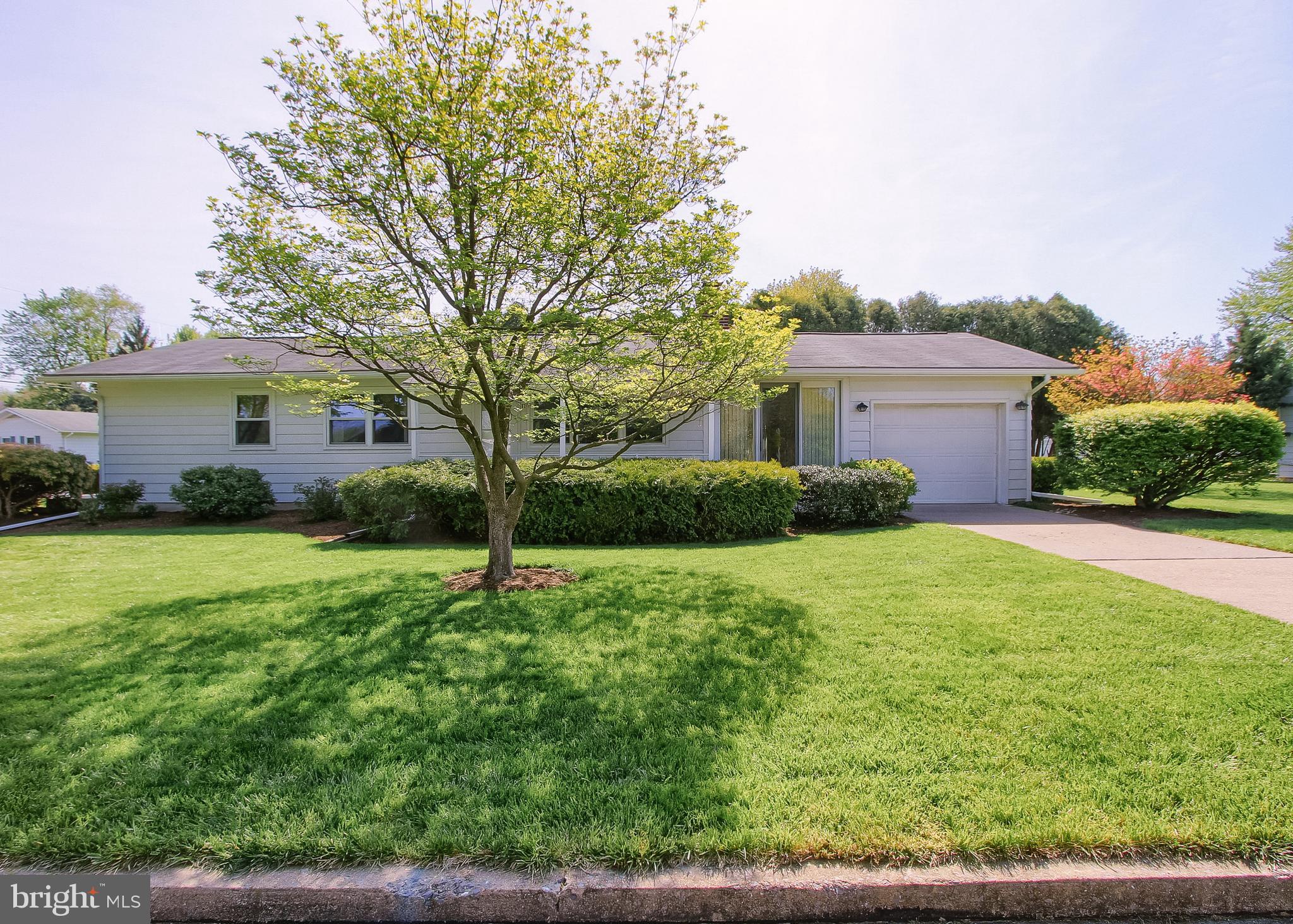 NOLL ACRES - Residential