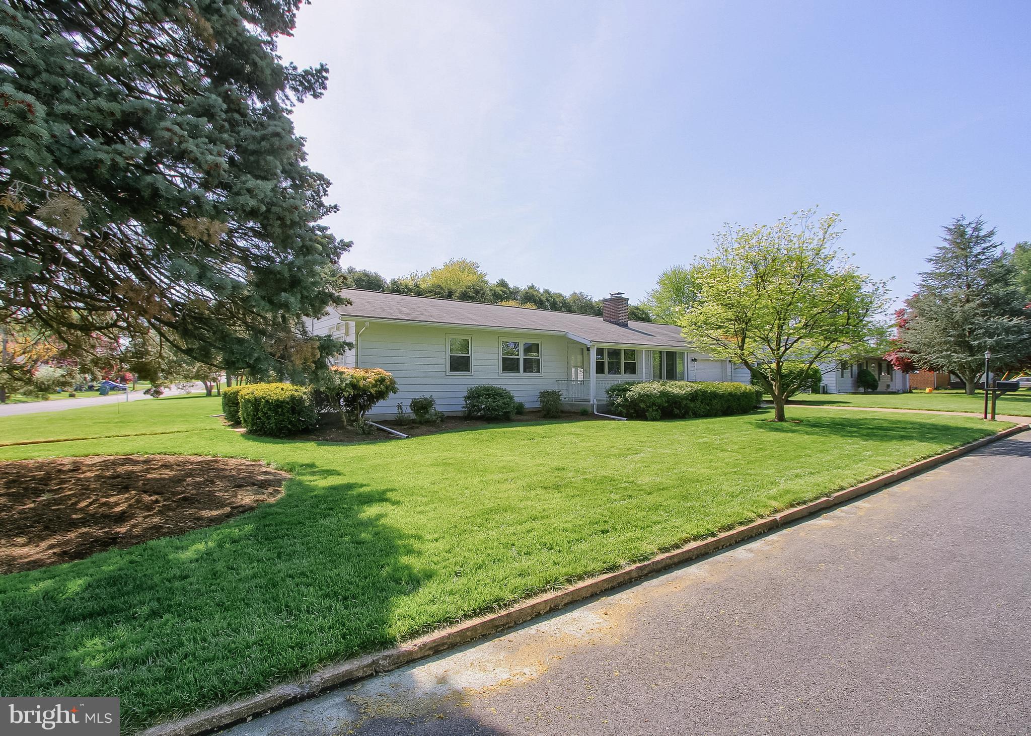 NOLL ACRES - Residential