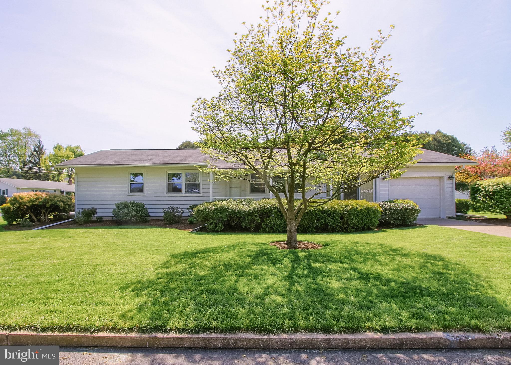 NOLL ACRES - Residential