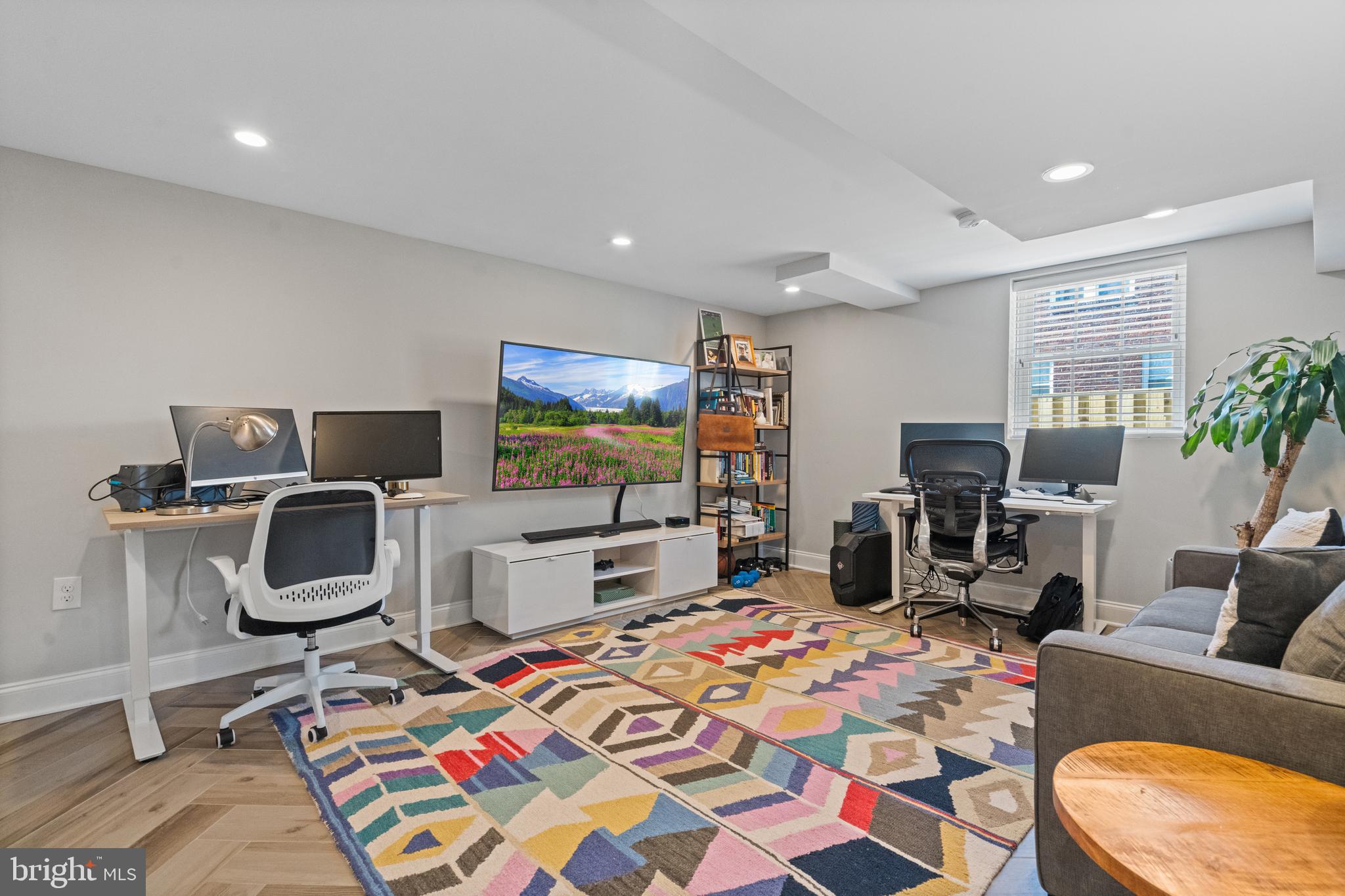 YORKTOWN - Residential