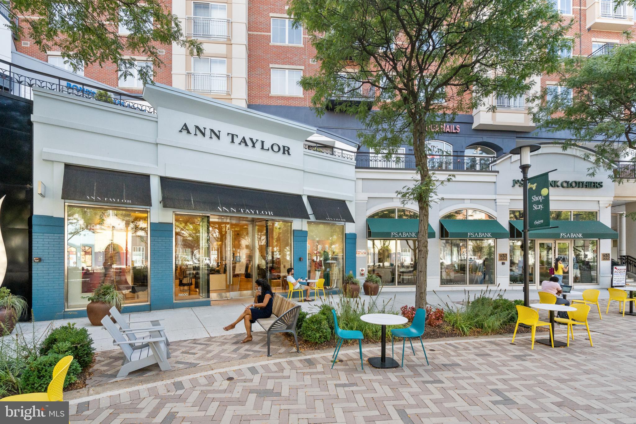 YORKTOWN - Residential