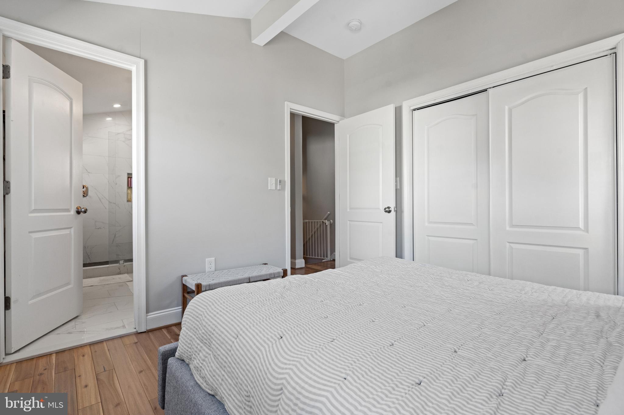 YORKTOWN - Residential