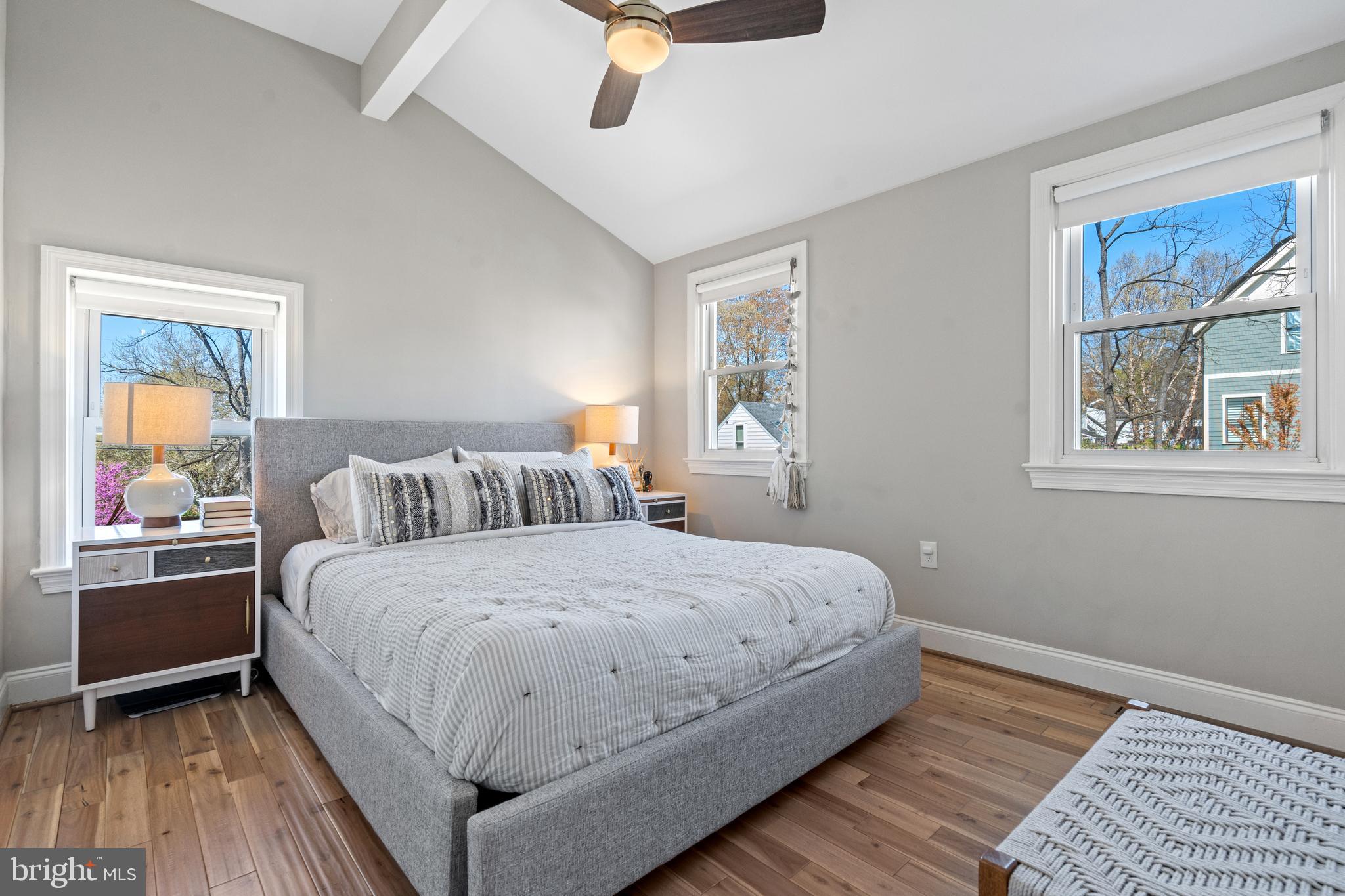 YORKTOWN - Residential