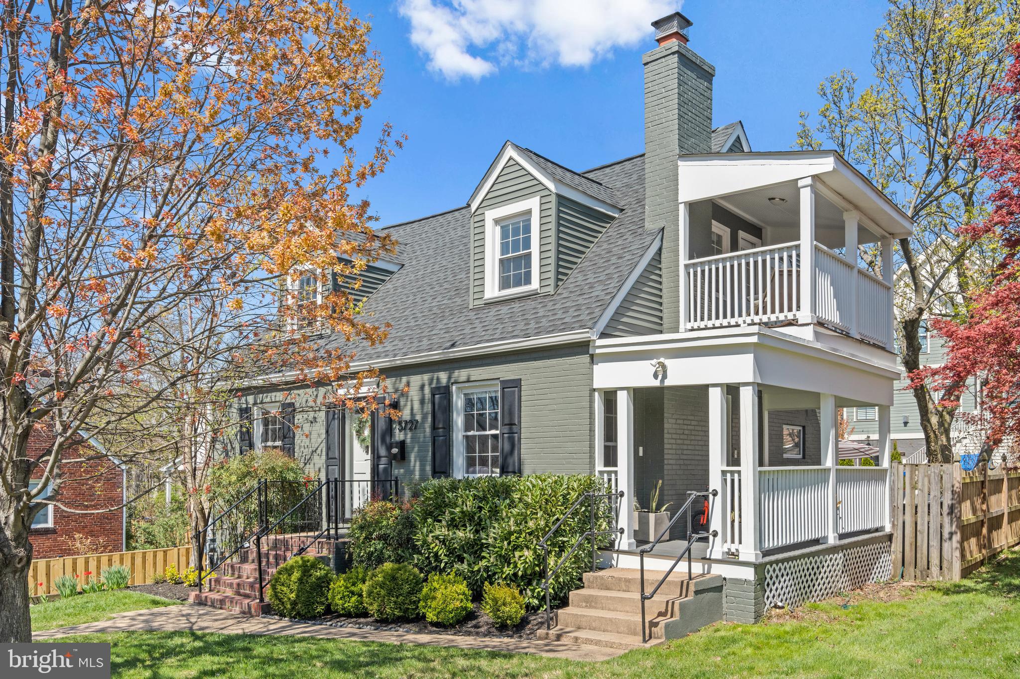 YORKTOWN - Residential