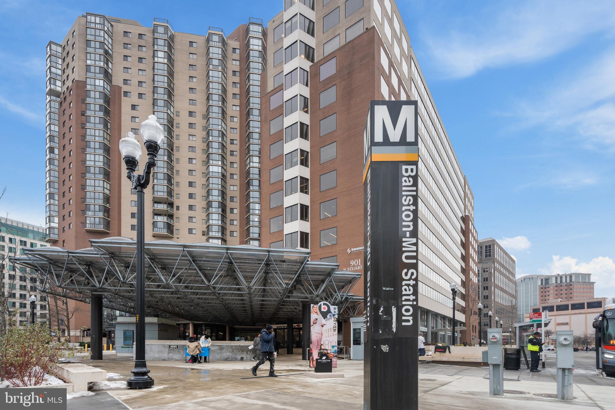 YORKTOWN - Residential