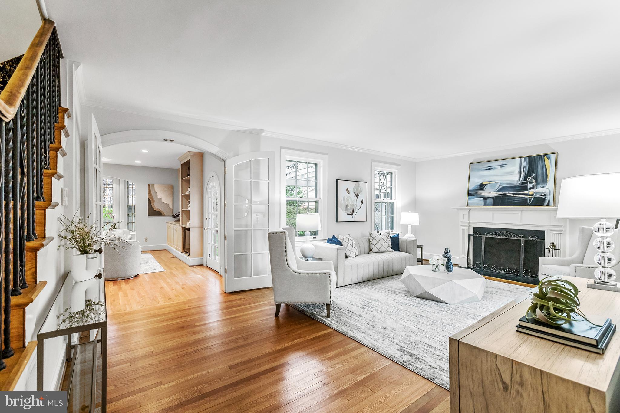 CHEVY CHASE VILLAGE - Residential